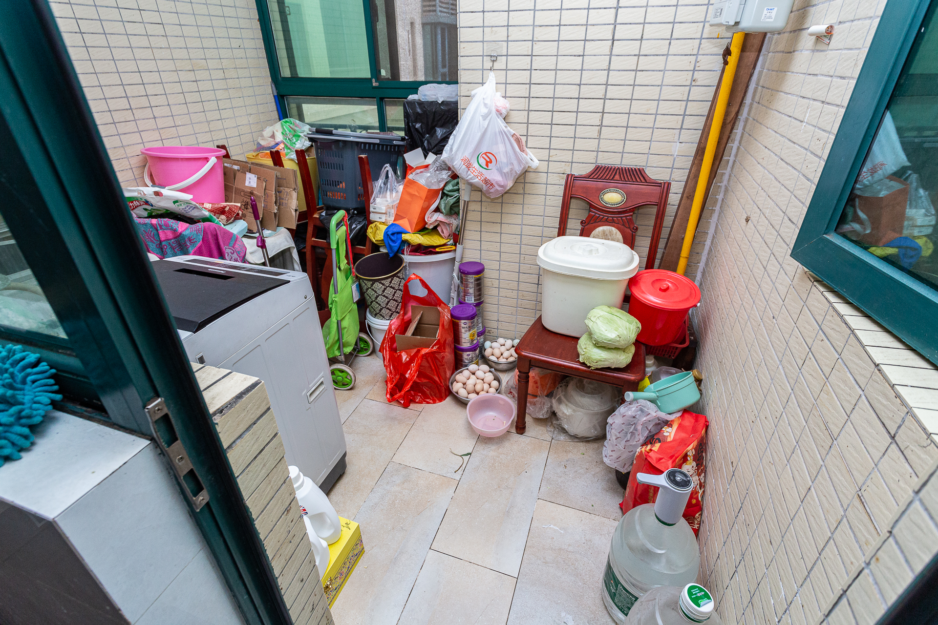 恒大名都 3室2厅2卫 70.0万 恒大名都 3室2厅2卫 70.0万阳台