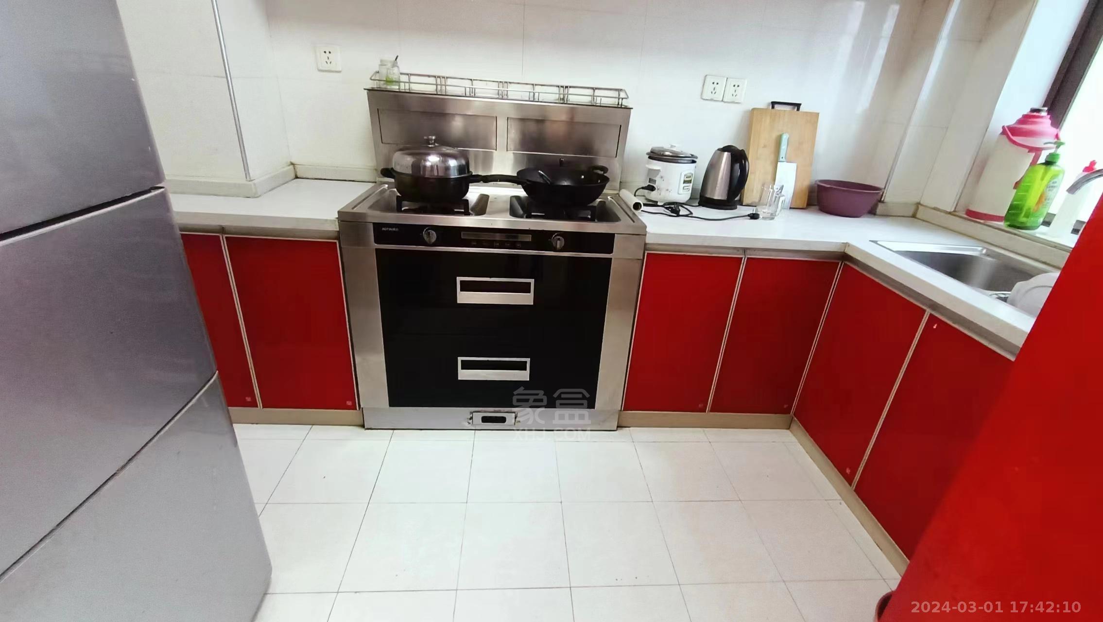 水岸花城(翠堤湾) 3室2厅2卫 1750.00元/月 水岸花城(翠堤湾) 3室2厅2卫 1750.00元/月室内图