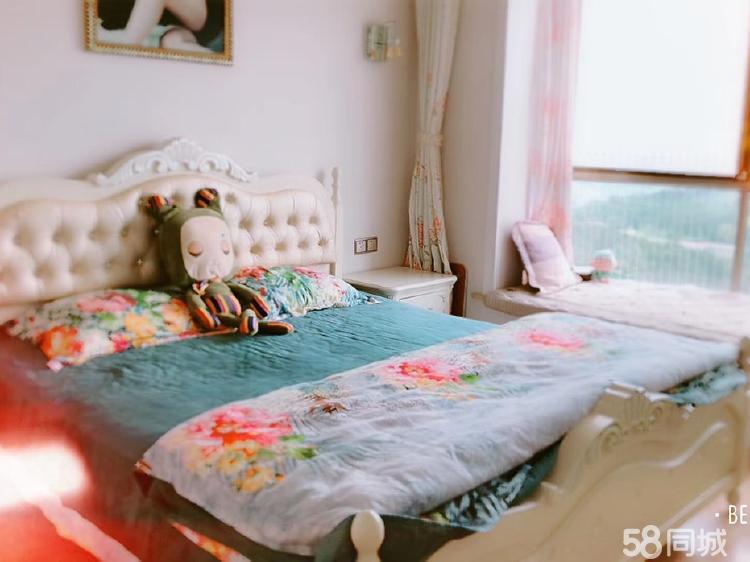 金和天下 3室2厅2卫 2600.00元/月 金和天下 3室2厅2卫 2600.00元/月室内图