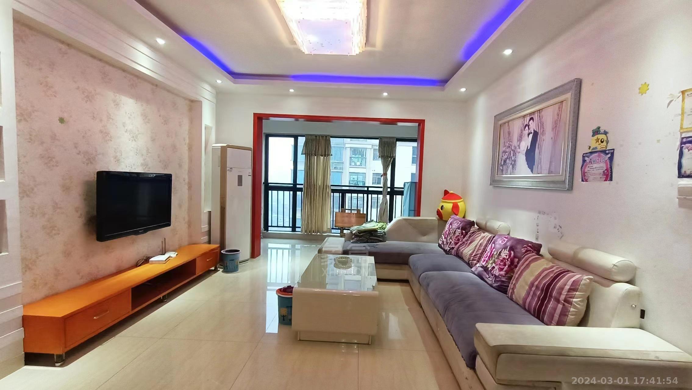 水岸花城(翠堤湾) 3室2厅2卫 1750.00元/月 水岸花城(翠堤湾) 3室2厅2卫 1750.00元/月室内图