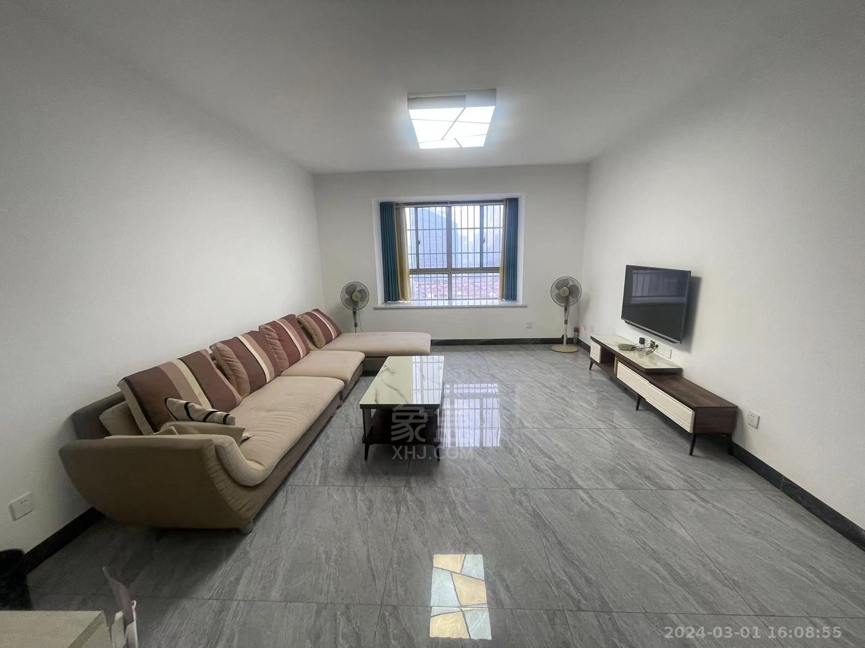 明月湖 3室2厅2卫 1800.00元/月 明月湖 3室2厅2卫 1800.00元/月室内图