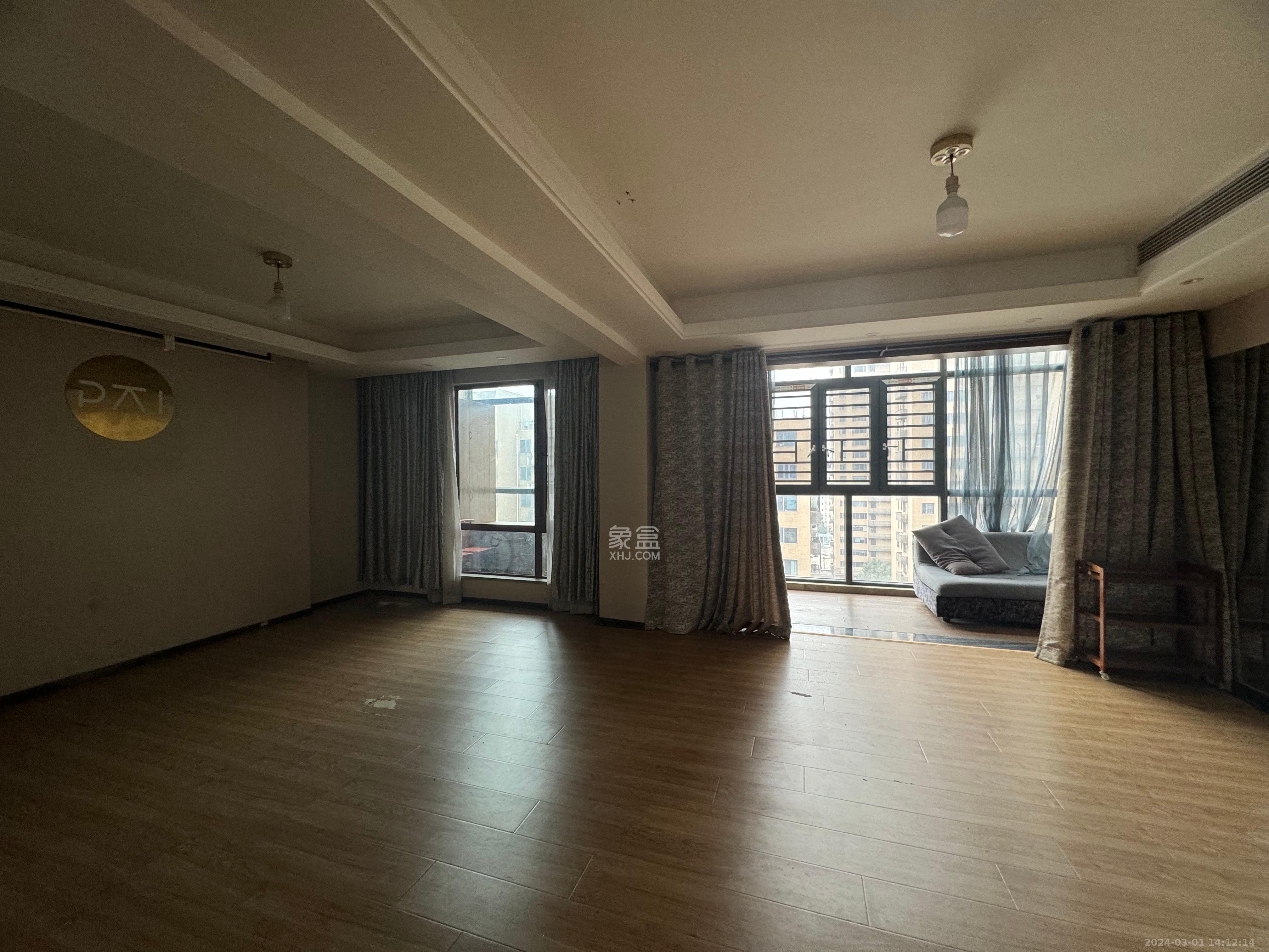 中惠锦堂  5室2厅1卫   10500.00元/月室内图