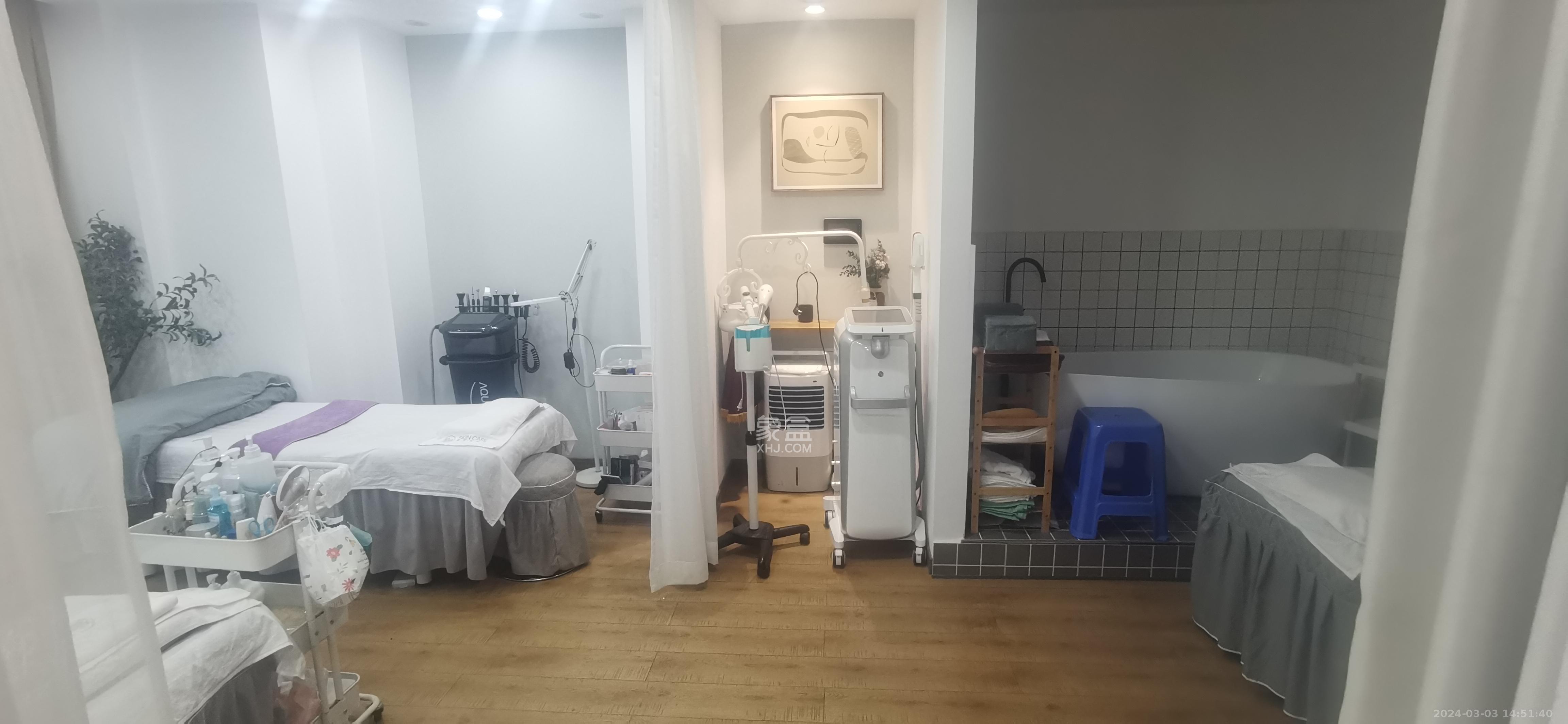 第六都（陆都小区）  1室1厅1卫   3000.00元/月室内图