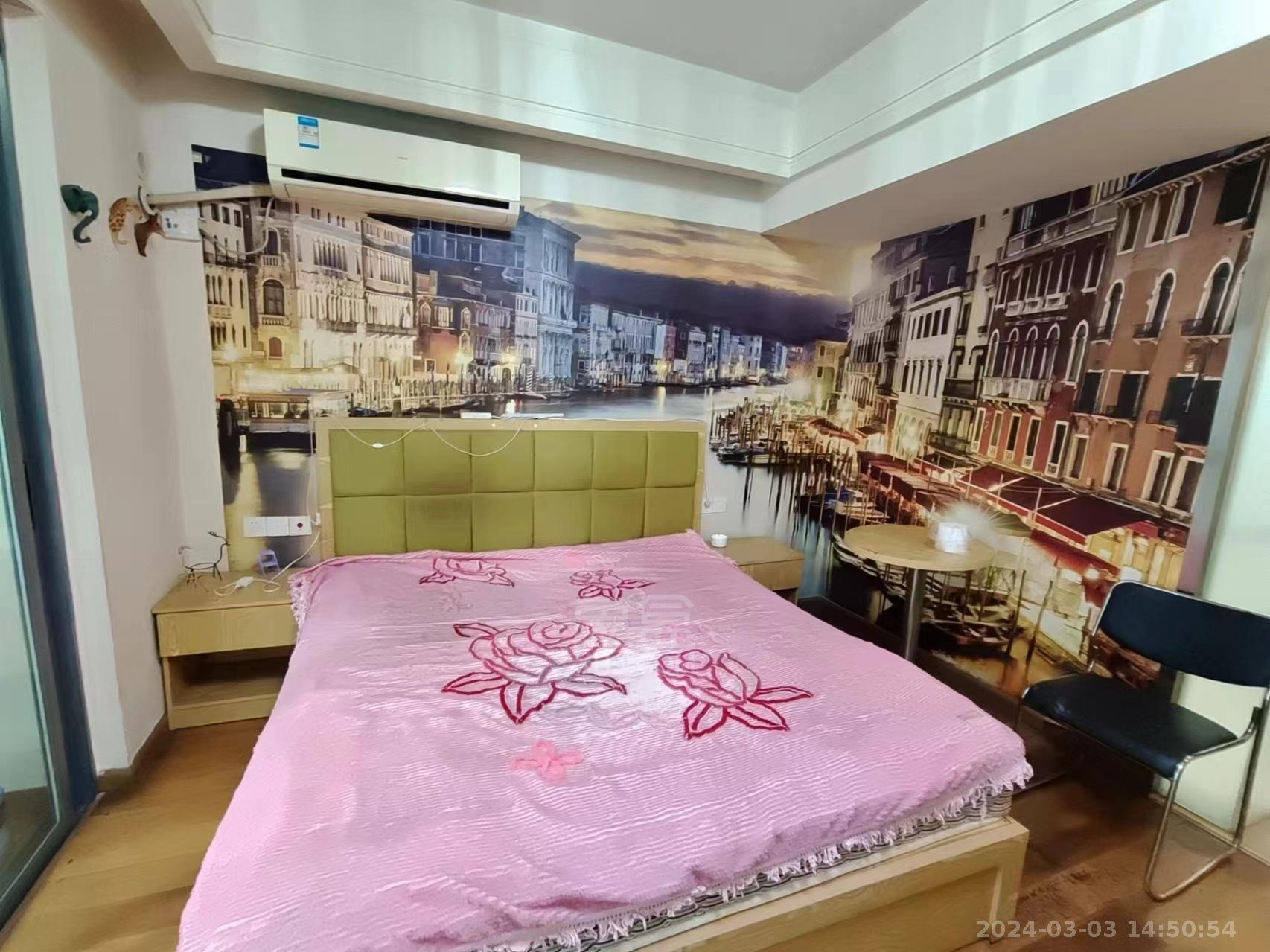 大汉希尔顿 1室1厅1卫 1300.00元/月 大汉希尔顿 1室1厅1卫 1300.00元/月室内图