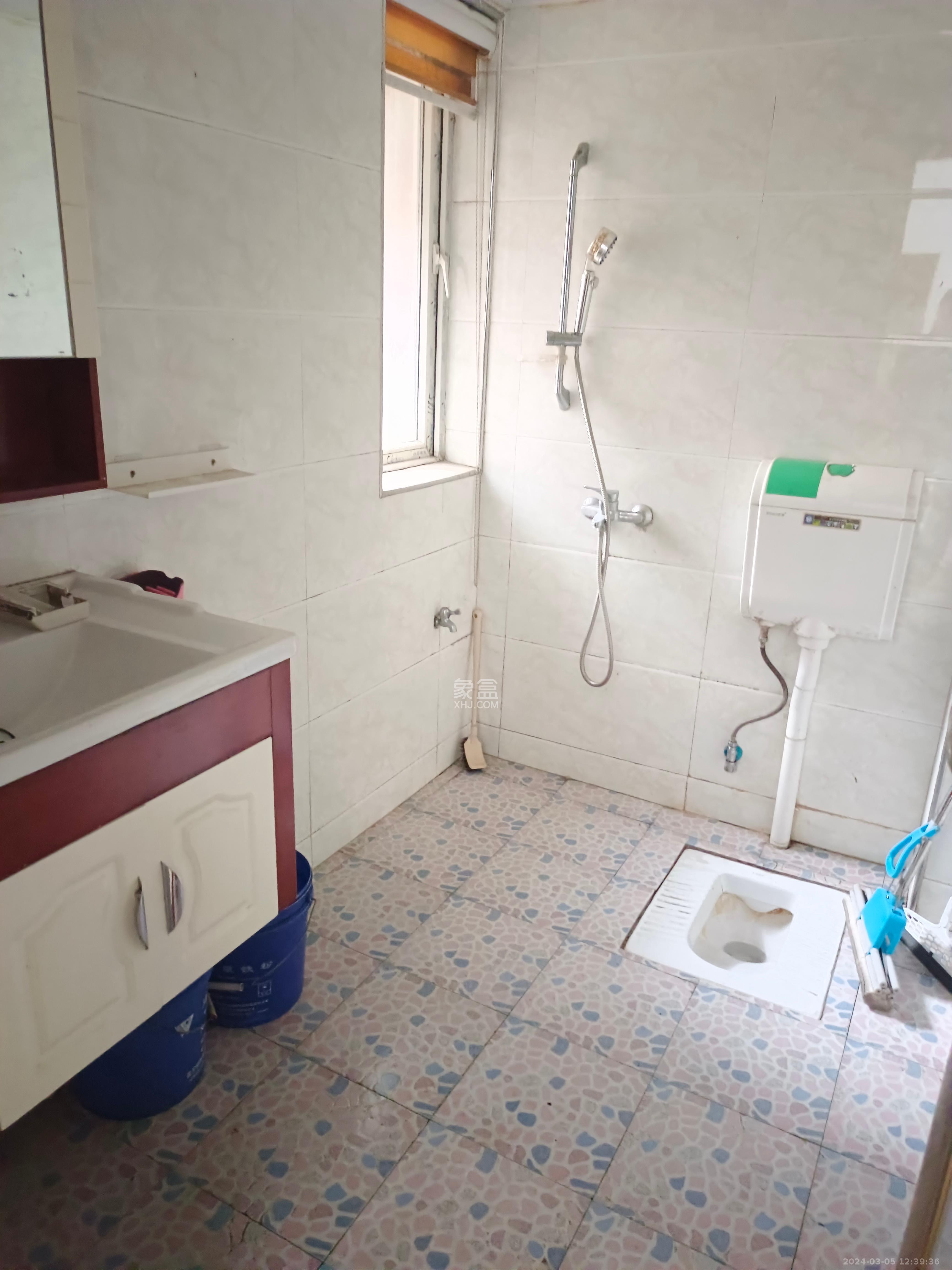 东业苹果社区  2室2厅1卫   1450.00元/月室内图
