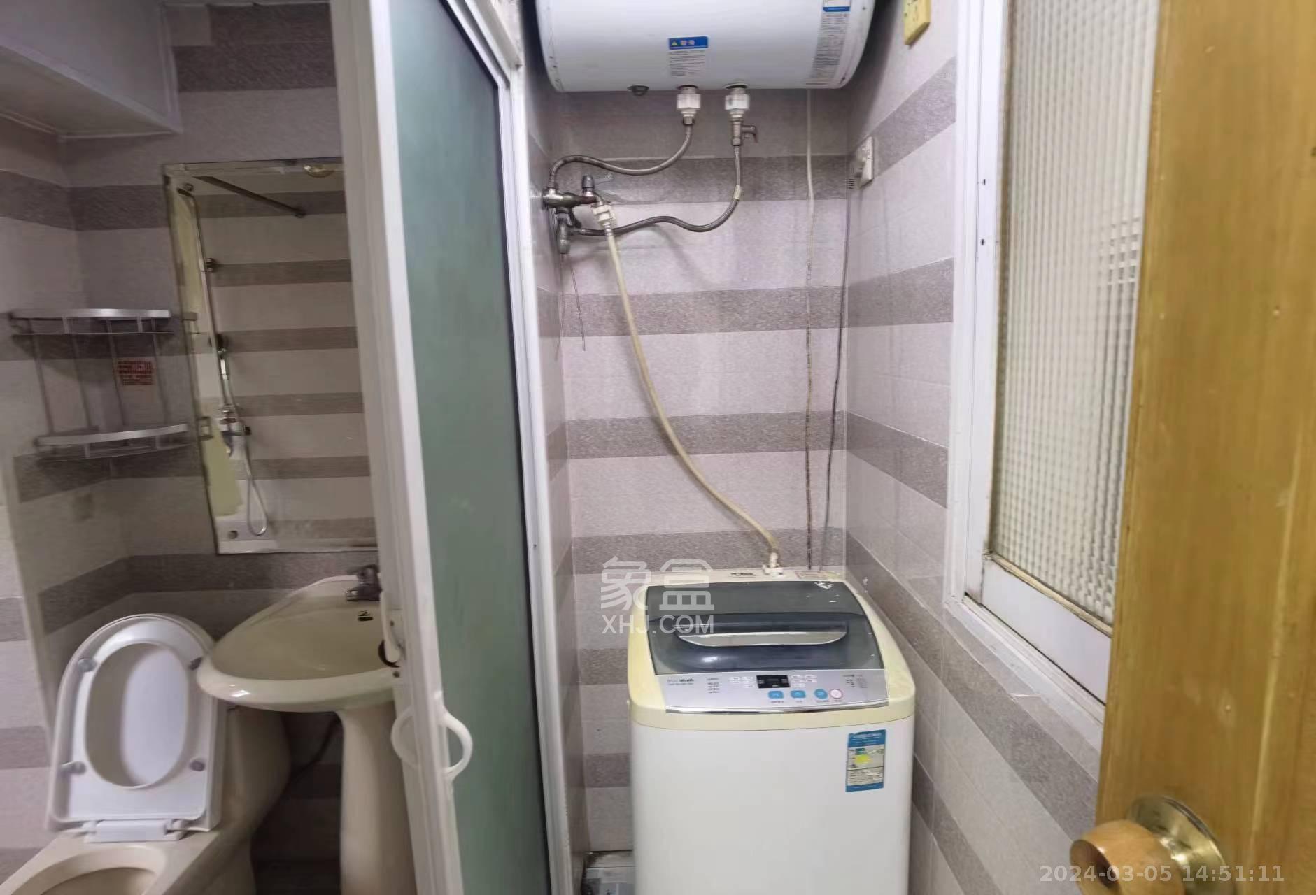 南园小区  3室2厅1卫   2200.00元/月室内图