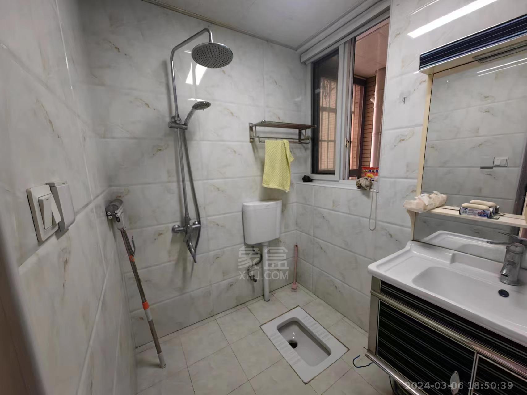 金色荷塘 2室1厅1卫 1500.00元/月 金色荷塘 2室1厅1卫 1500.00元/月室内图