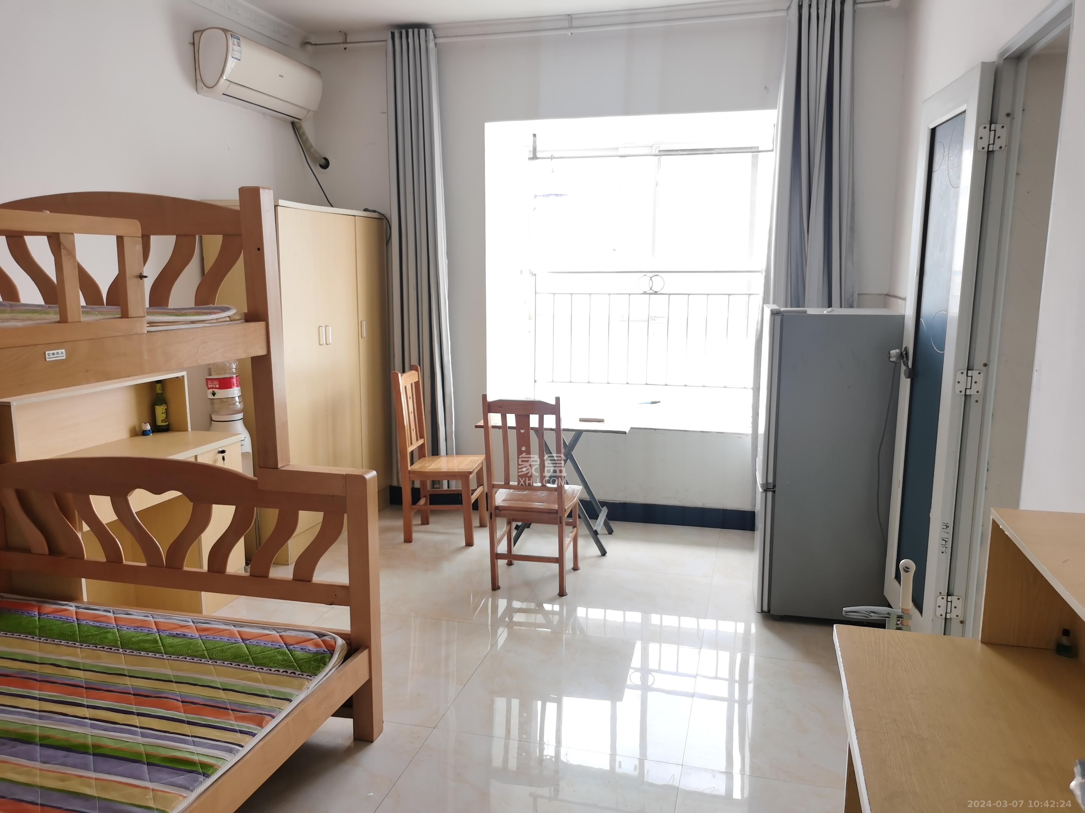 景江雅苑  1室1厅1卫   1000.00元/月室内图1