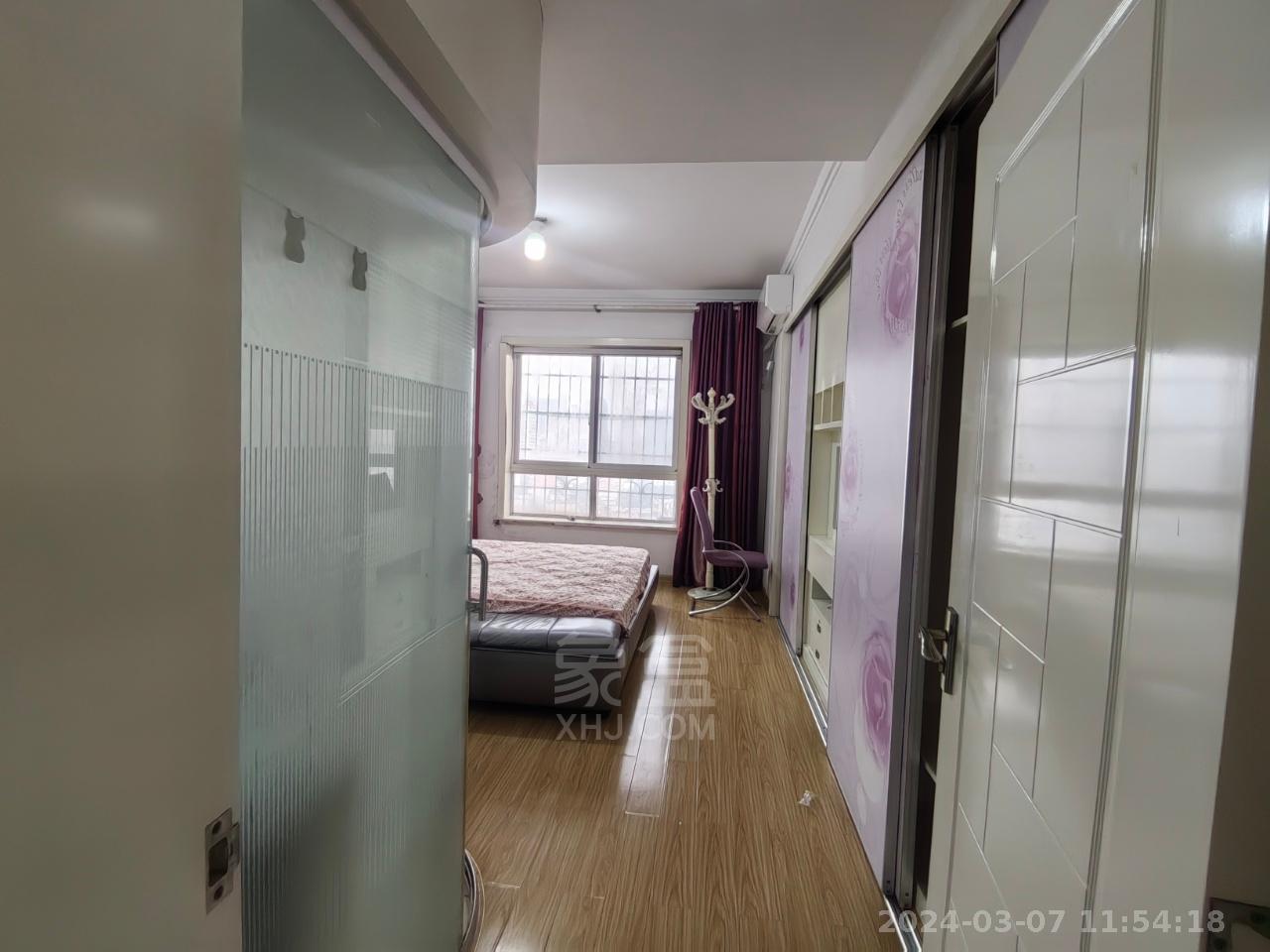 耀华锦园  3室2厅2卫   2500.00元/月室内图