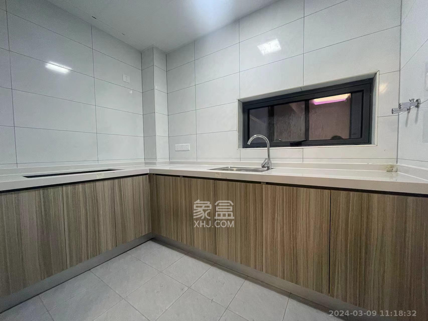 建发中央悦府  2室2厅1卫   3200.00元/月室内图