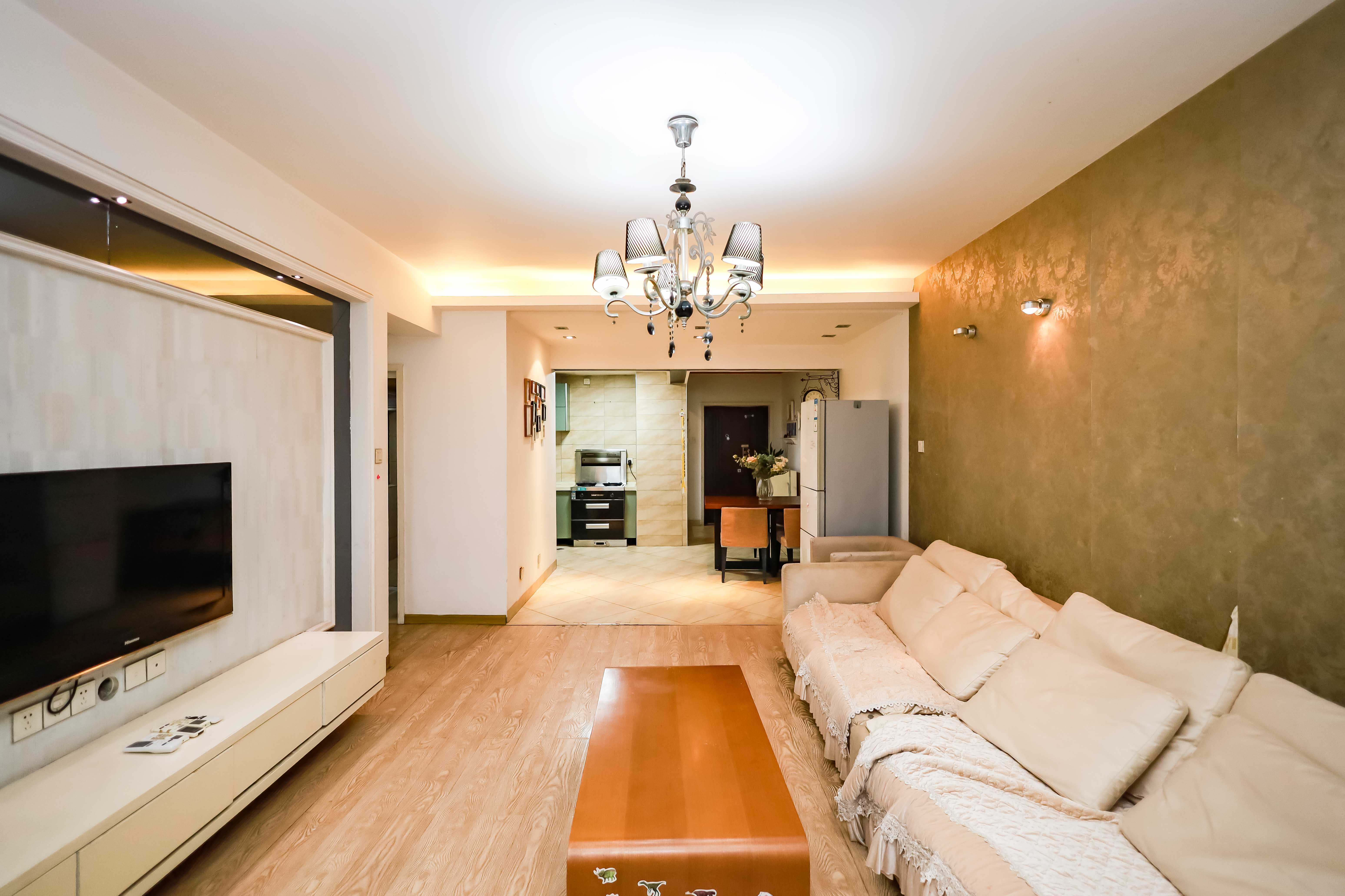 永祺西京 2室2厅1卫 100.0万 永祺西京 2室2厅1卫 100.0万客厅