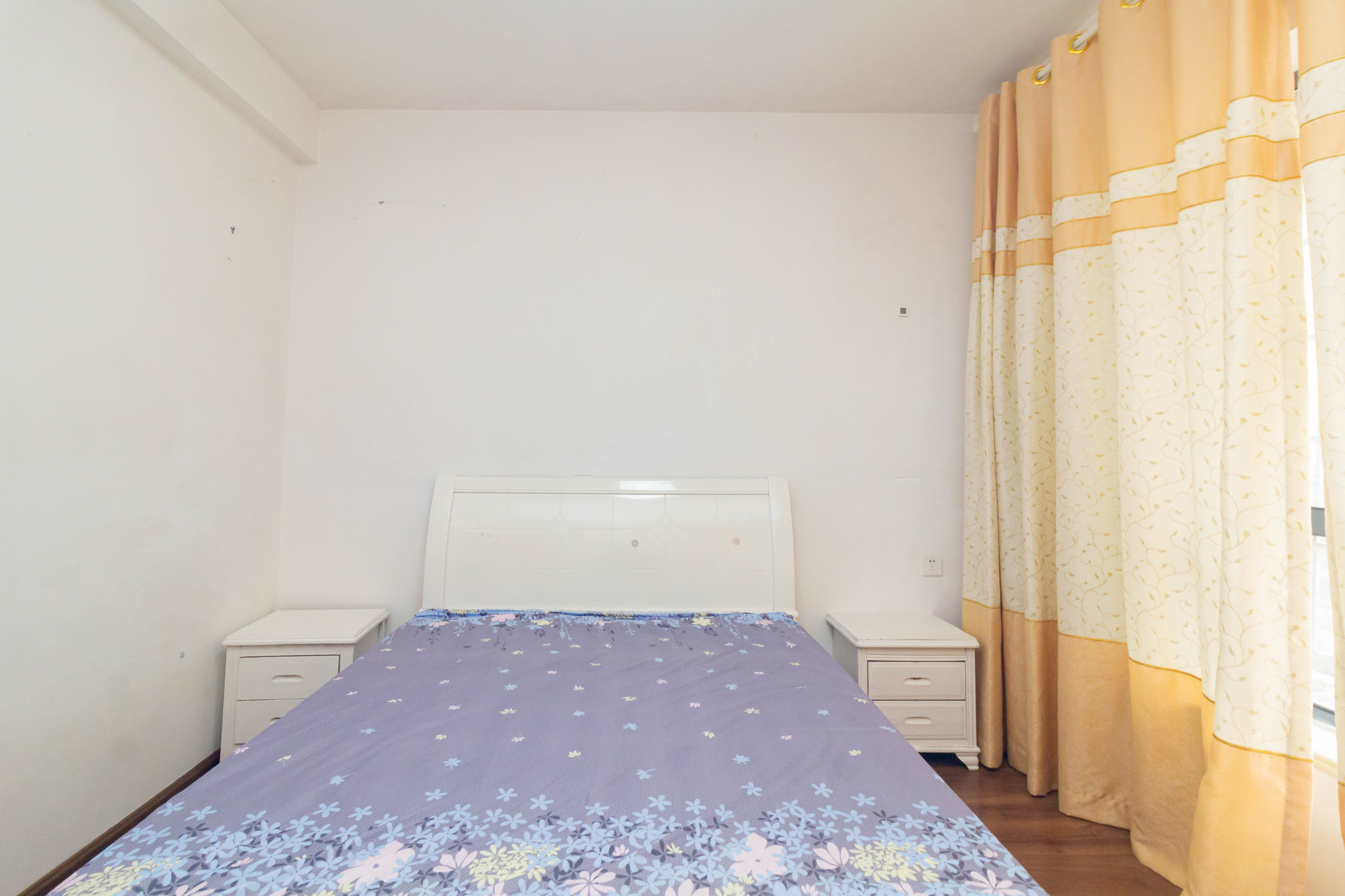 中国铁建国际城二期 3室2厅1卫 41.8万 中国铁建国际城二期 3室2厅1卫 41.8万卧室