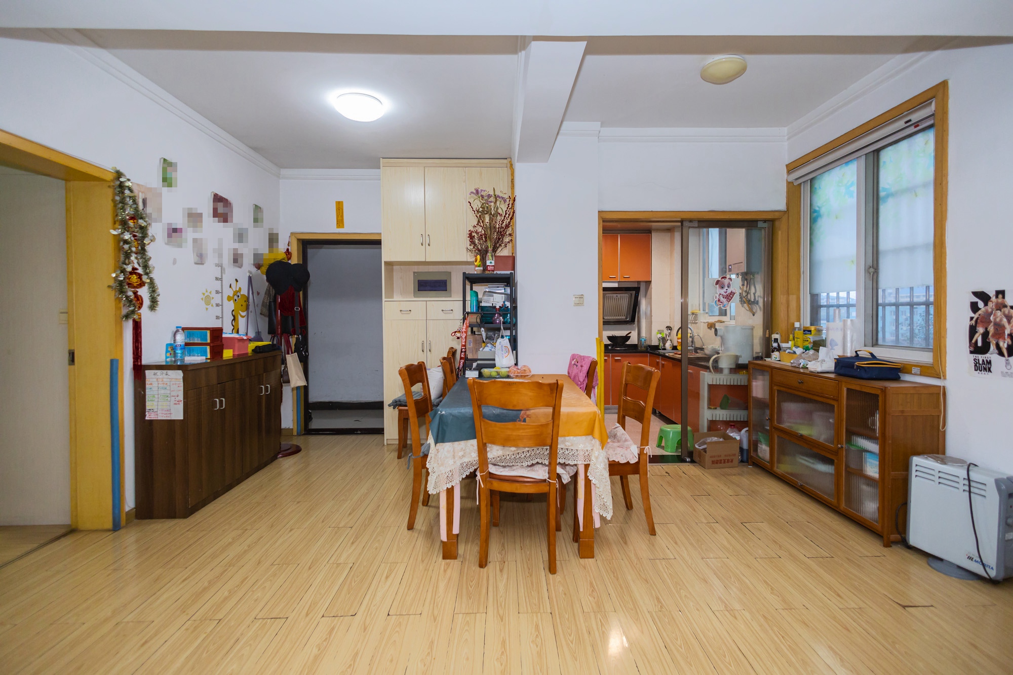 香槟小镇(香槟花苑) 3室2厅2卫 79.9万 香槟小镇(香槟花苑) 3室2厅2卫 79.9万其他