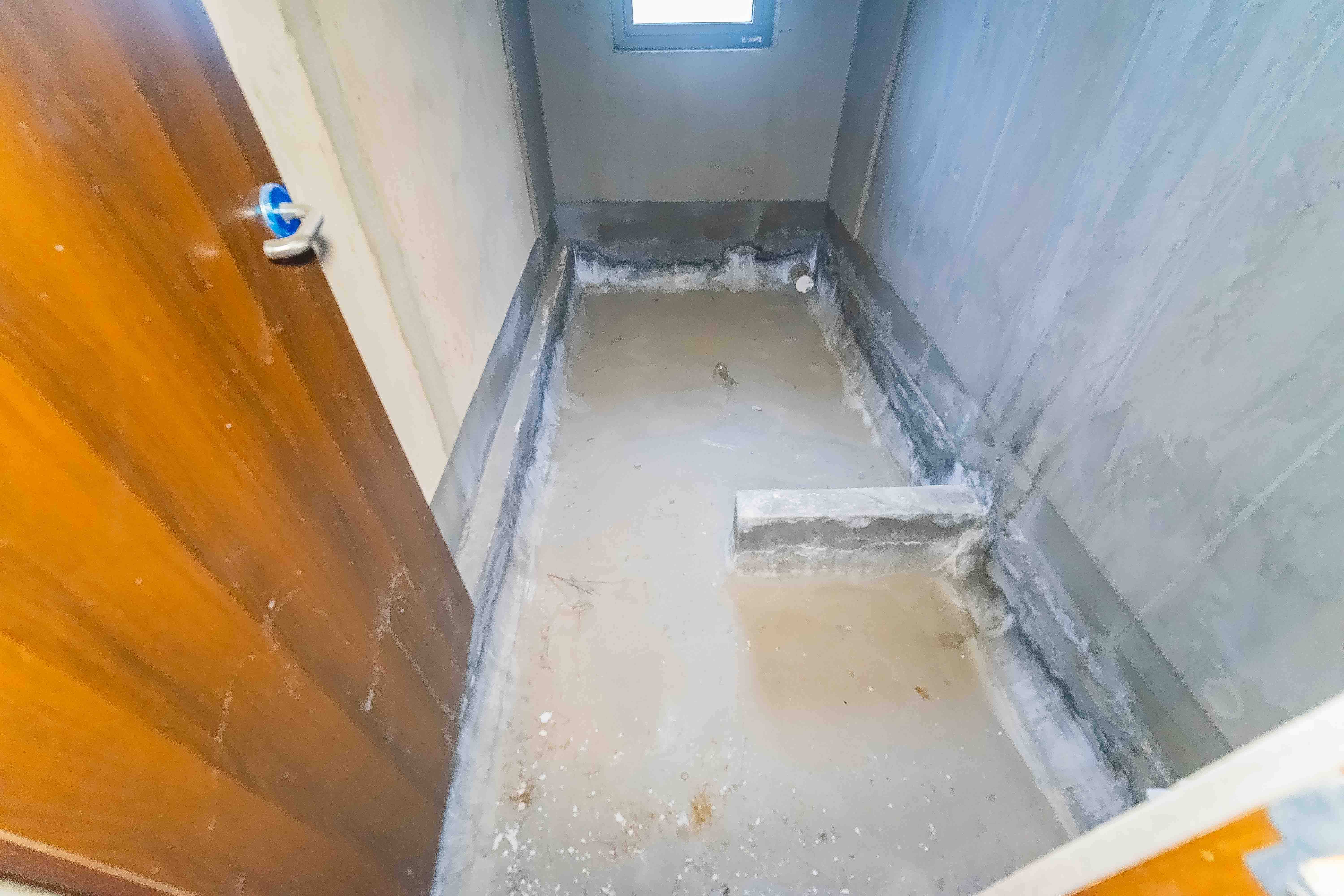 长房东旭国际  5室2厅2卫    240.0万其他