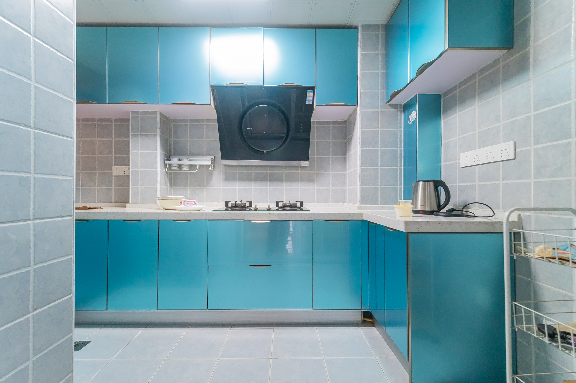 华润置地广场一期  3室2厅1卫    79.0万厨房