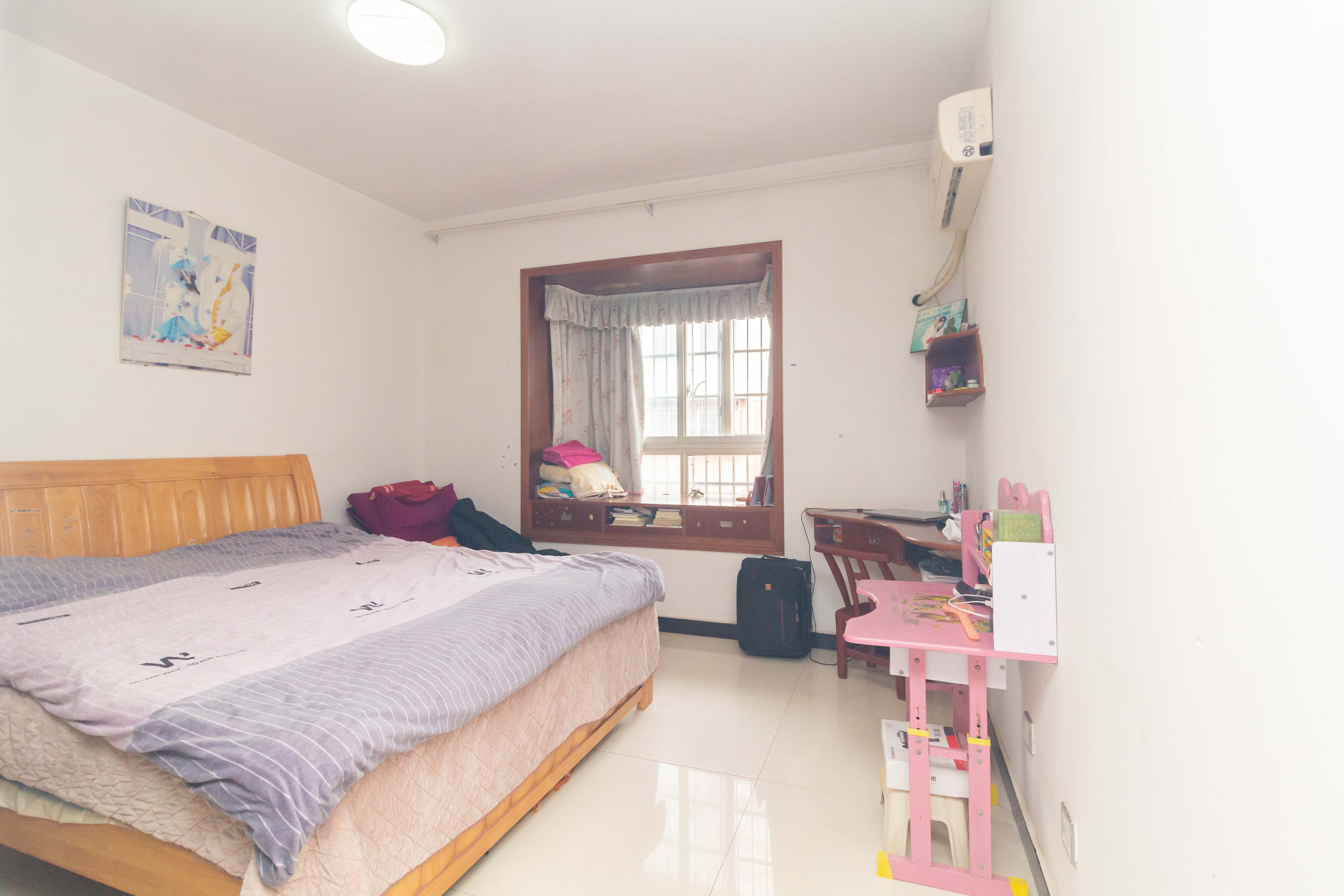 紫东苑(星沙) 3室2厅2卫 45.0万 紫东苑(星沙) 3室2厅2卫 45.0万卧室