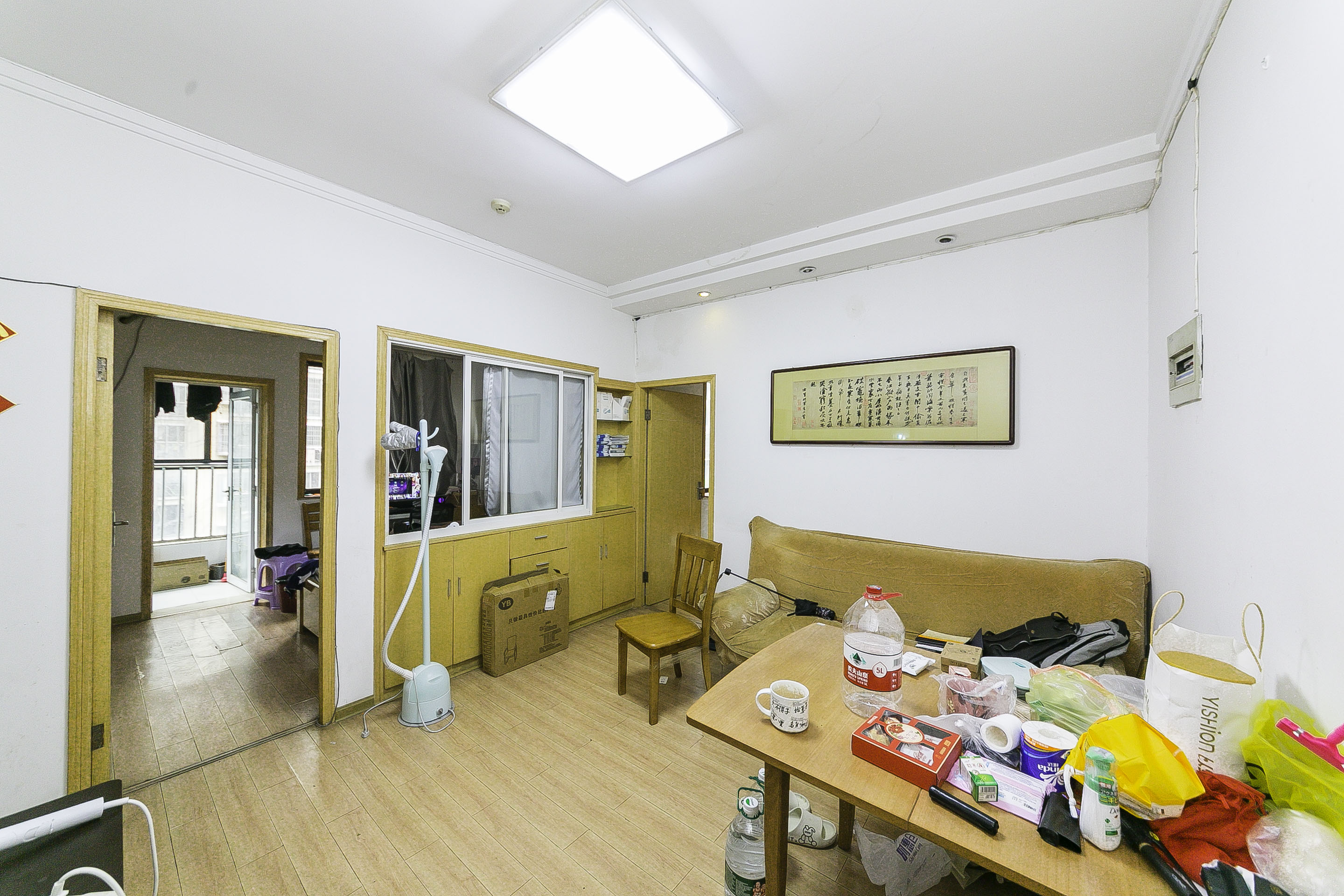 满庭芳小区  2室1厅1卫   58.00万
