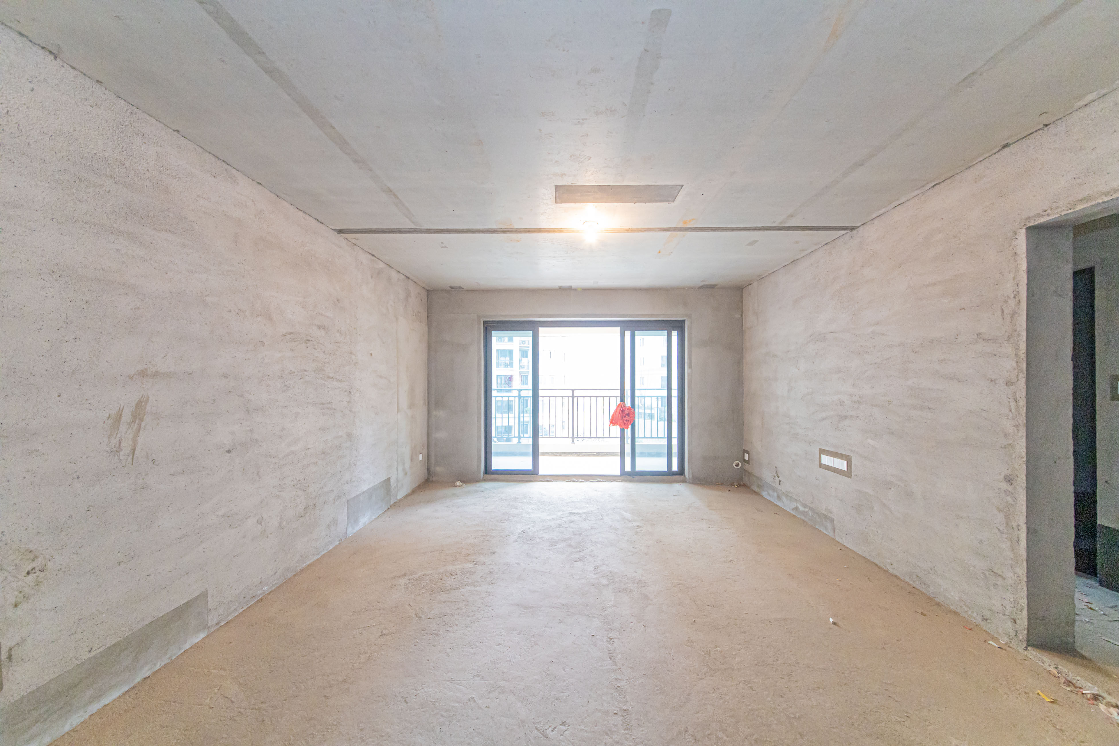 长沙美的梧桐庄园  5室2厅3卫    245.98万