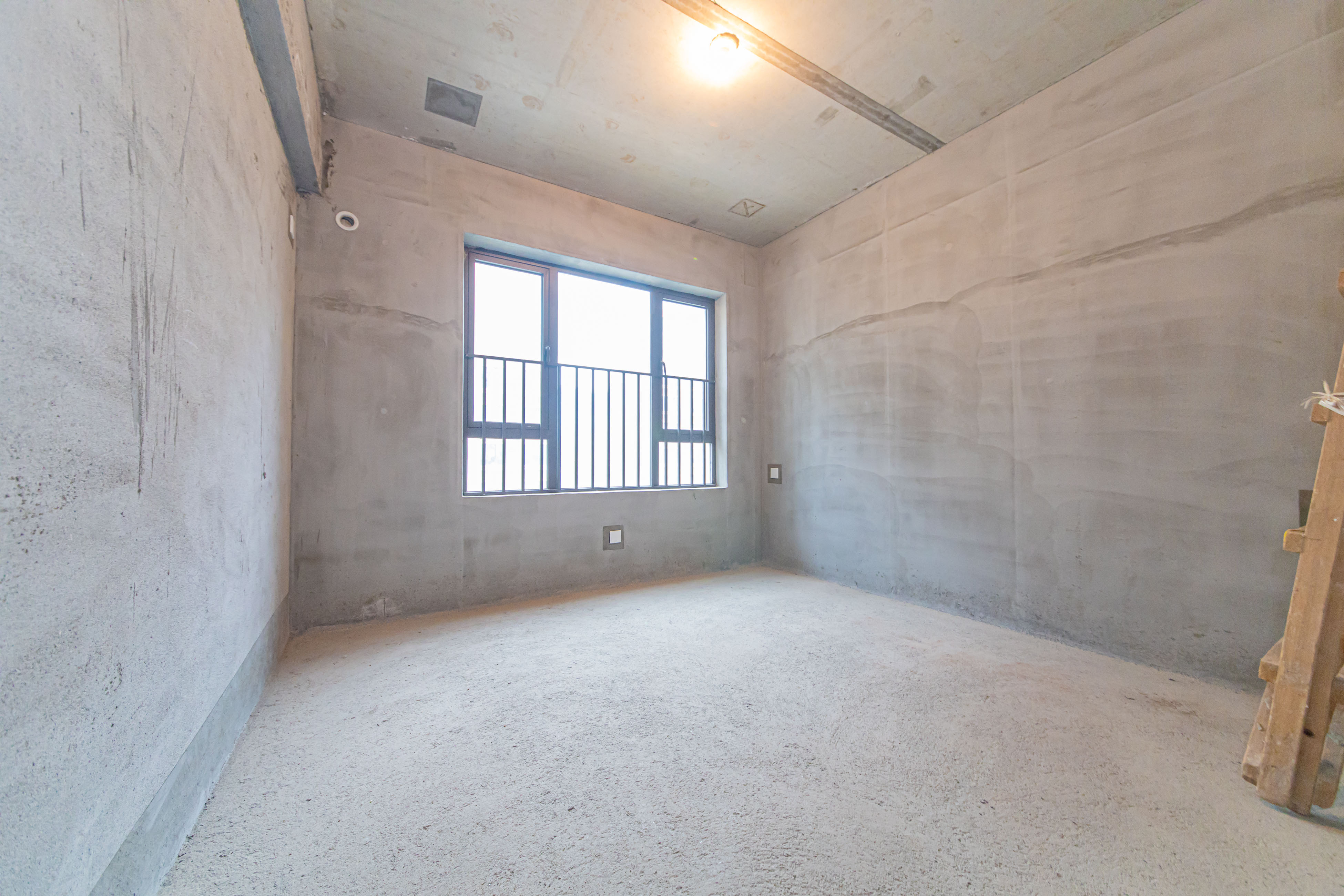 长沙美的梧桐庄园  5室2厅3卫    240.0万卧室