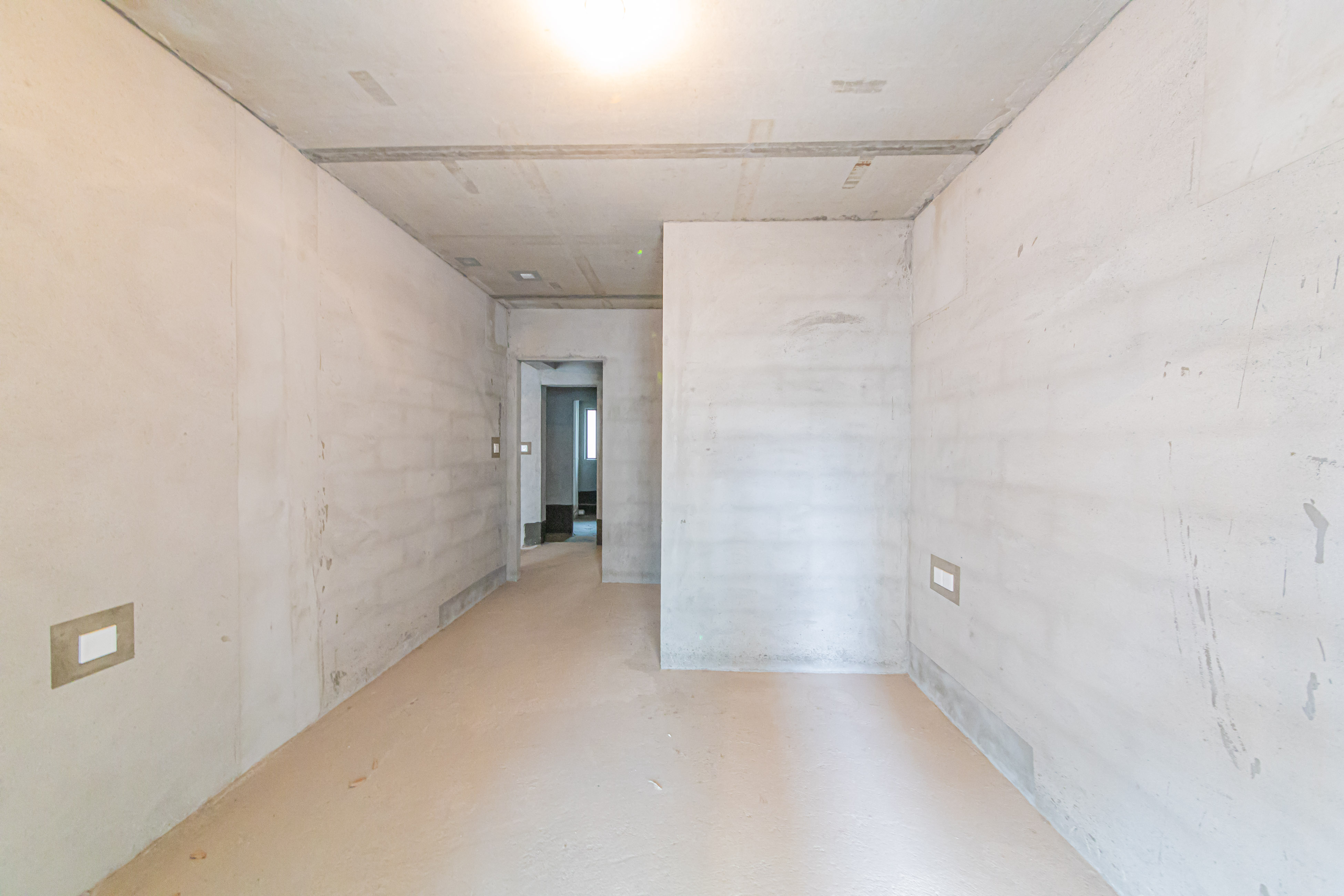 长沙美的梧桐庄园  5室2厅3卫    240.0万卧室