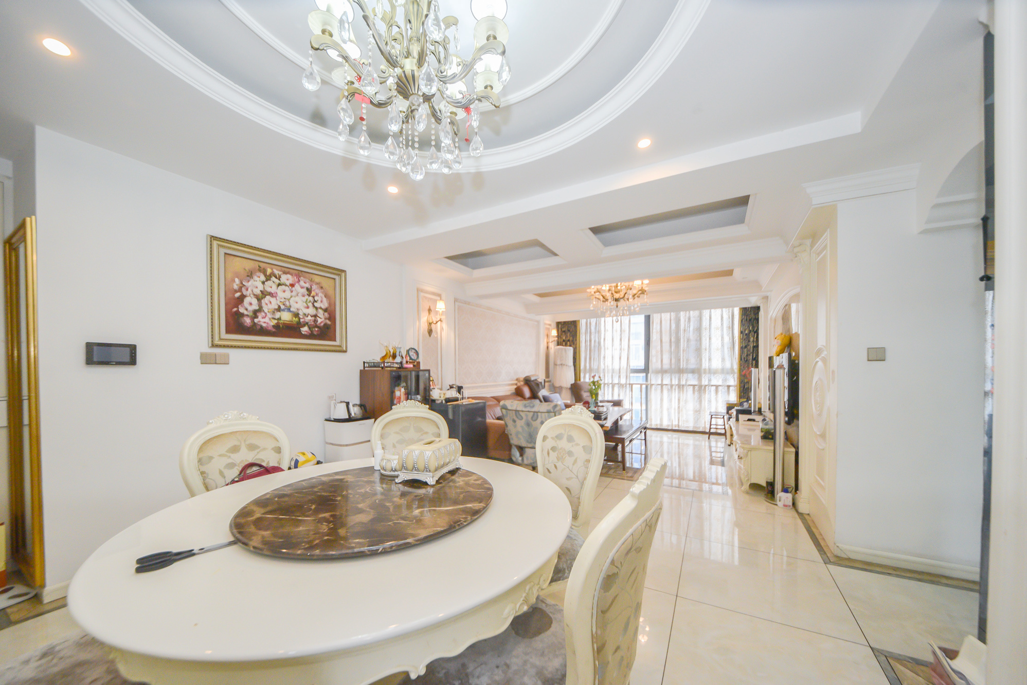 万博汇 4室2厅1卫 230.0万 万博汇 4室2厅1卫 230.0万客厅