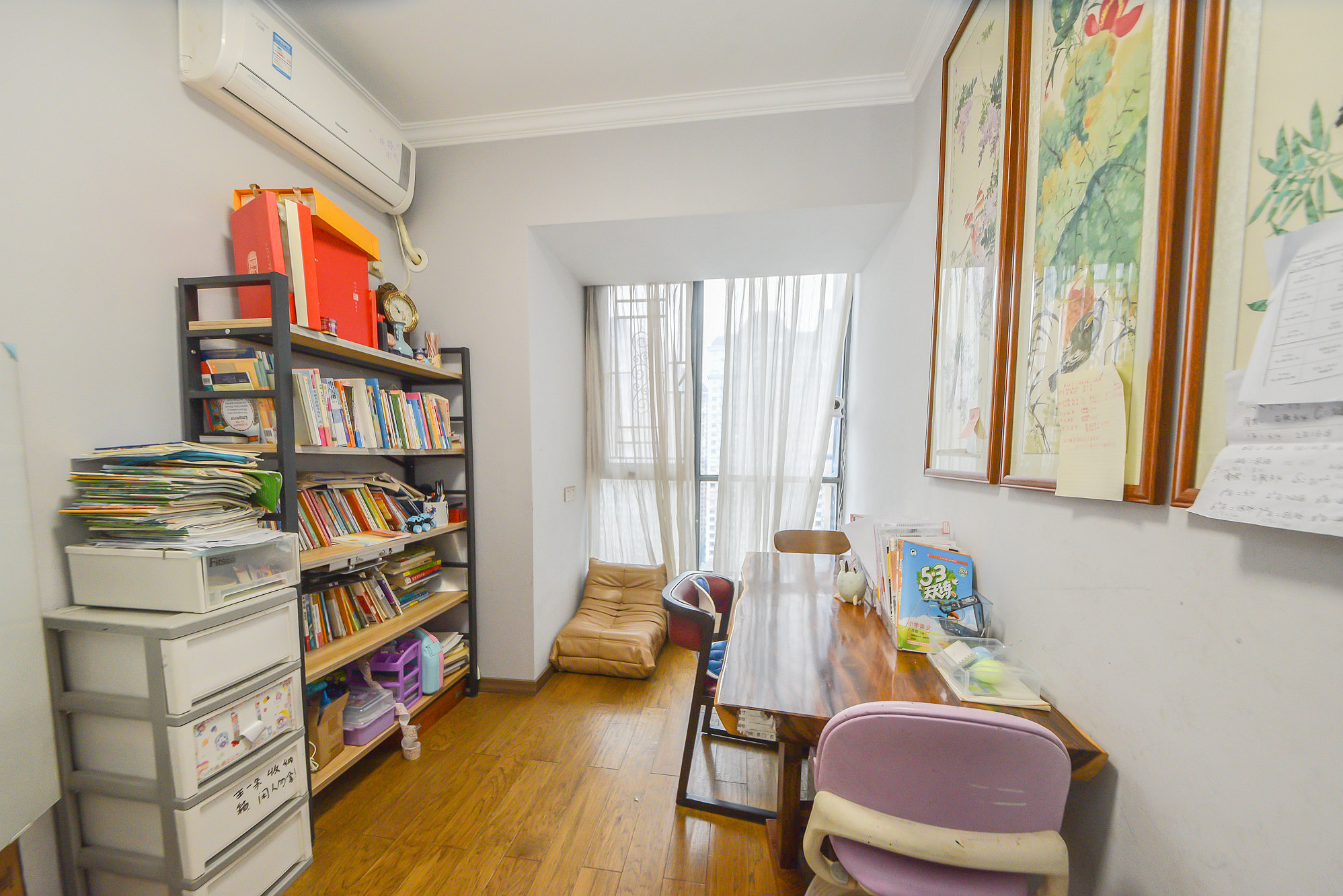 万博汇 4室2厅1卫 230.0万 万博汇 4室2厅1卫 230.0万卧室