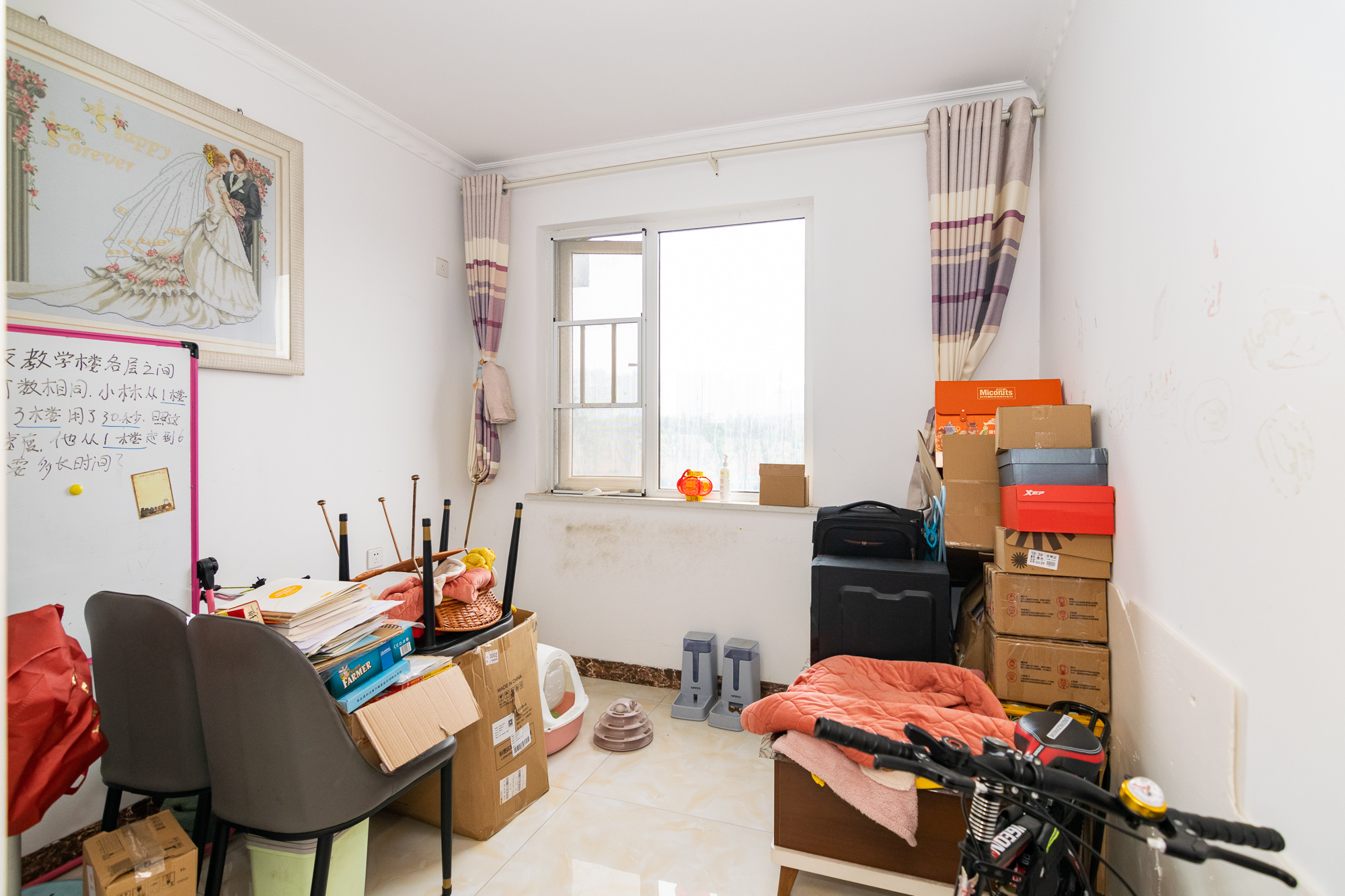 金地三千府(金地湖山樾、金地自在城) 3室2厅1卫 70.0万 金地三千府(金地湖山樾、金地自在城) 3室2厅1卫 70.0万卧室