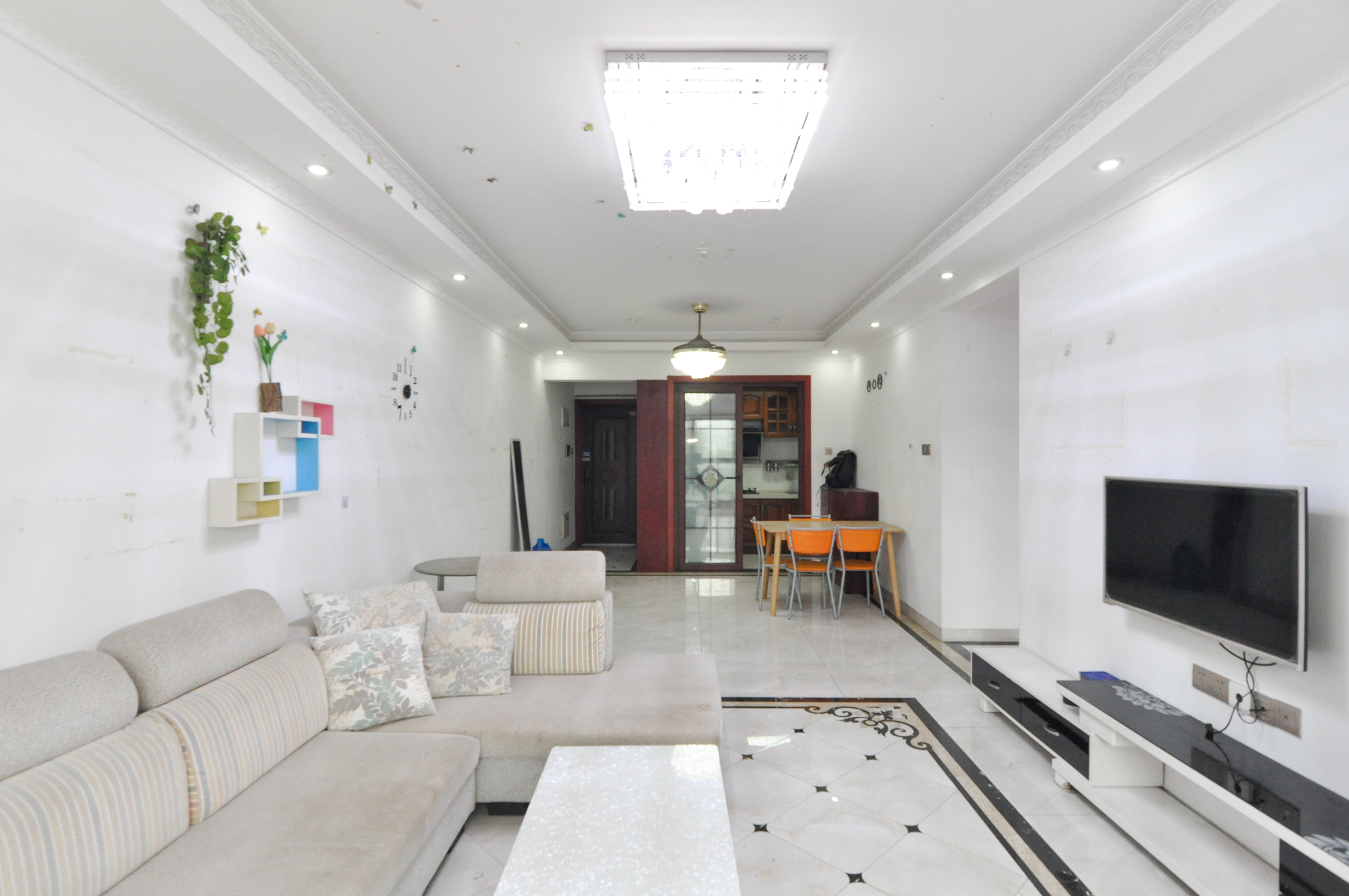 达美D6区  3室2厅2卫   119.00万