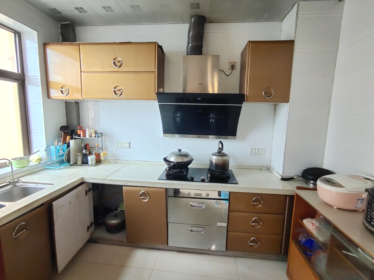 水岸花城(翠堤湾) 3室2厅2卫 55.0万 水岸花城(翠堤湾) 3室2厅2卫 55.0万室内图