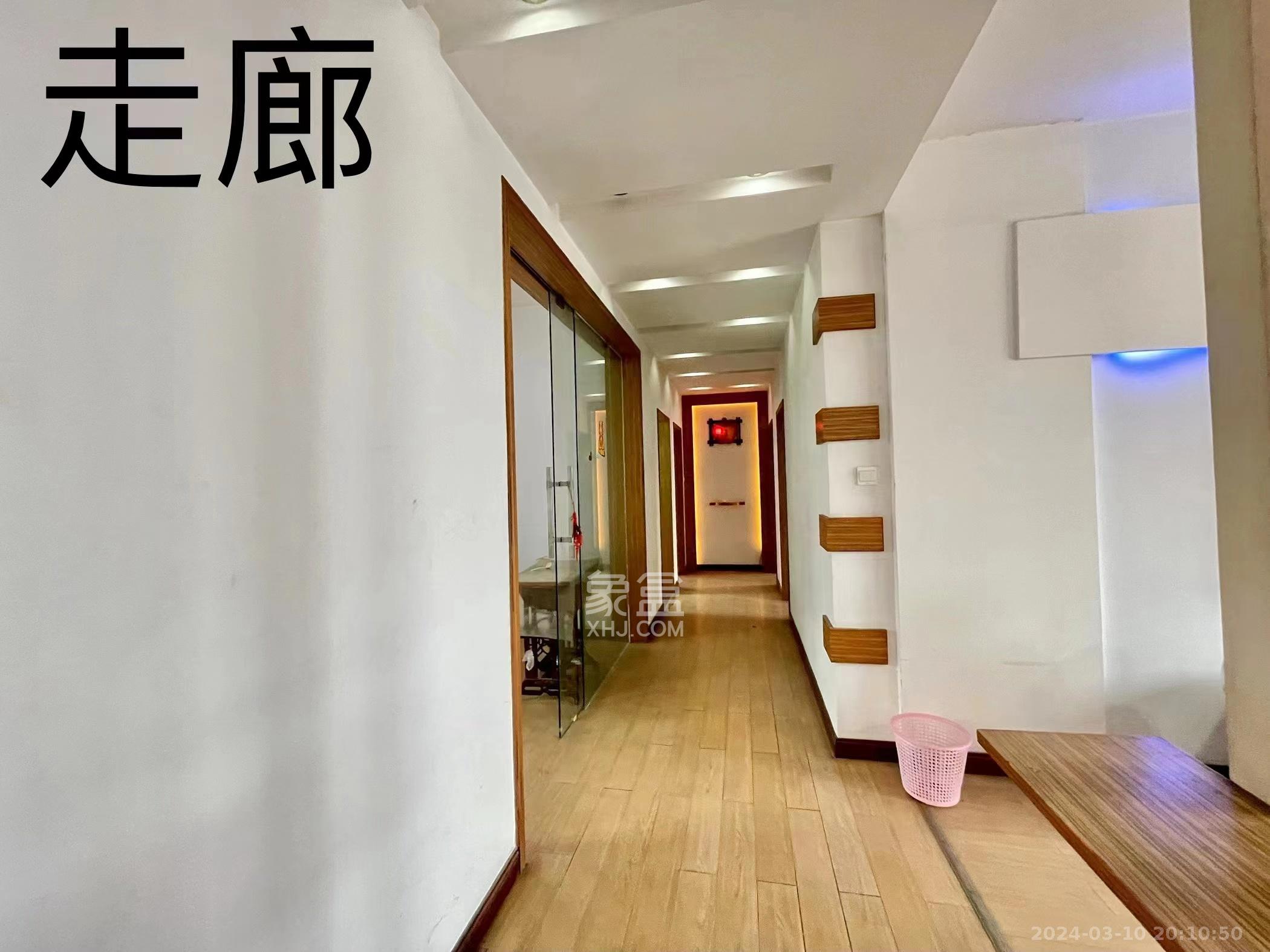 阳光苑  3室1厅1卫   2000.00元/月室内图