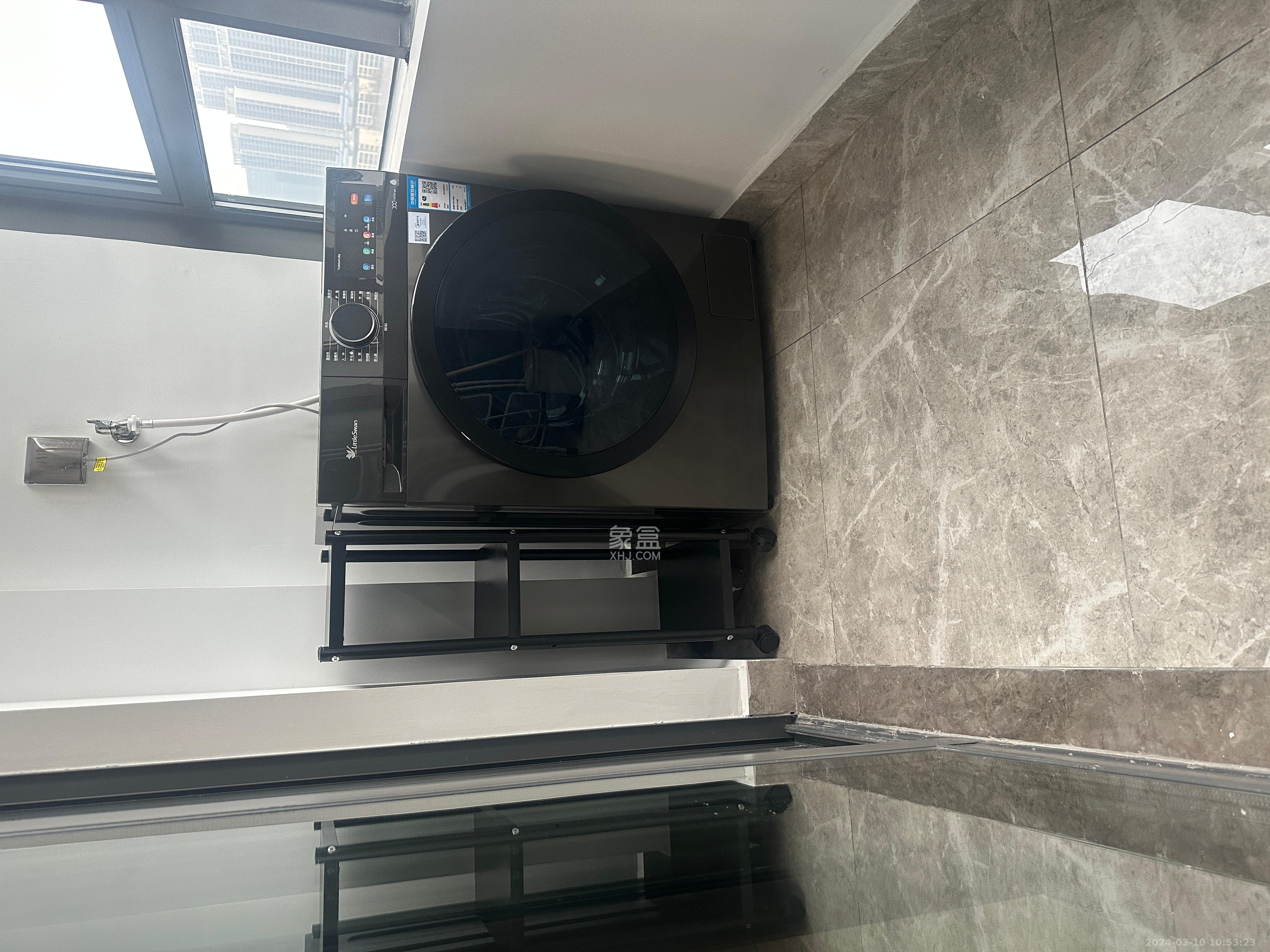 复地滨江金融中心 4室2厅2卫 5500.0元/月 复地滨江金融中心 4室2厅2卫 5500.0元/月室内图