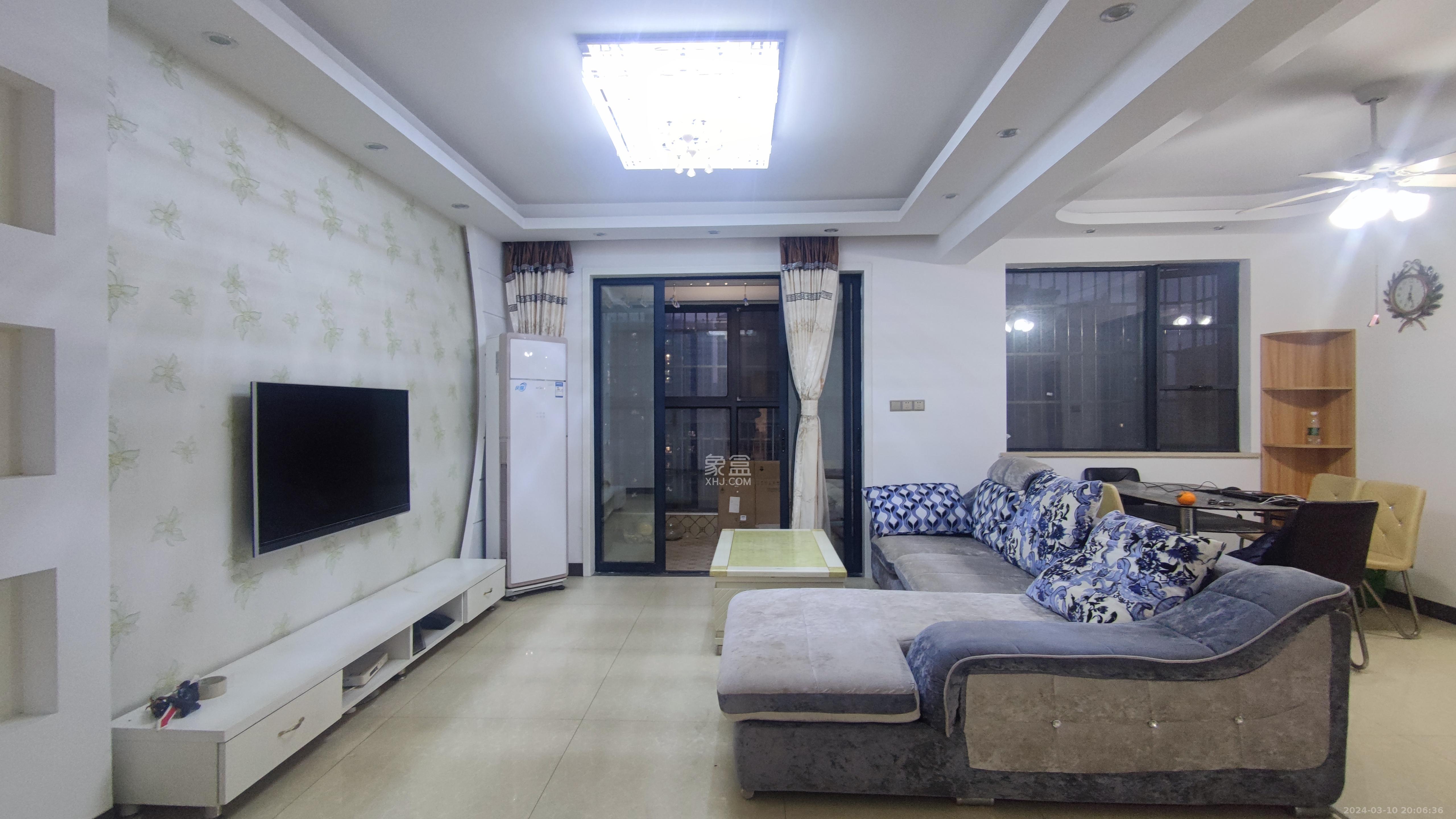 中建麓山和苑  3室2厅1卫   2200.00元/月室内图1