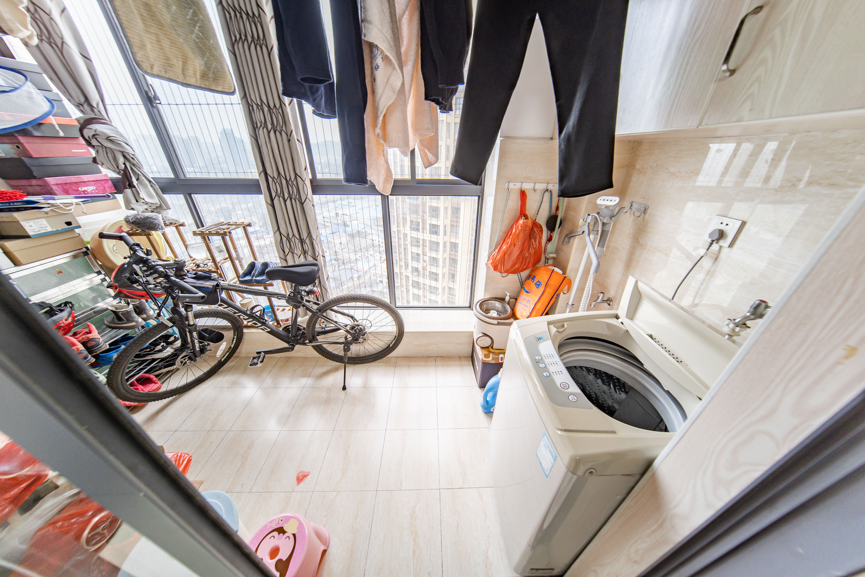 兰亭湾畔 3室2厅1卫 87.0万 兰亭湾畔 3室2厅1卫 87.0万阳台