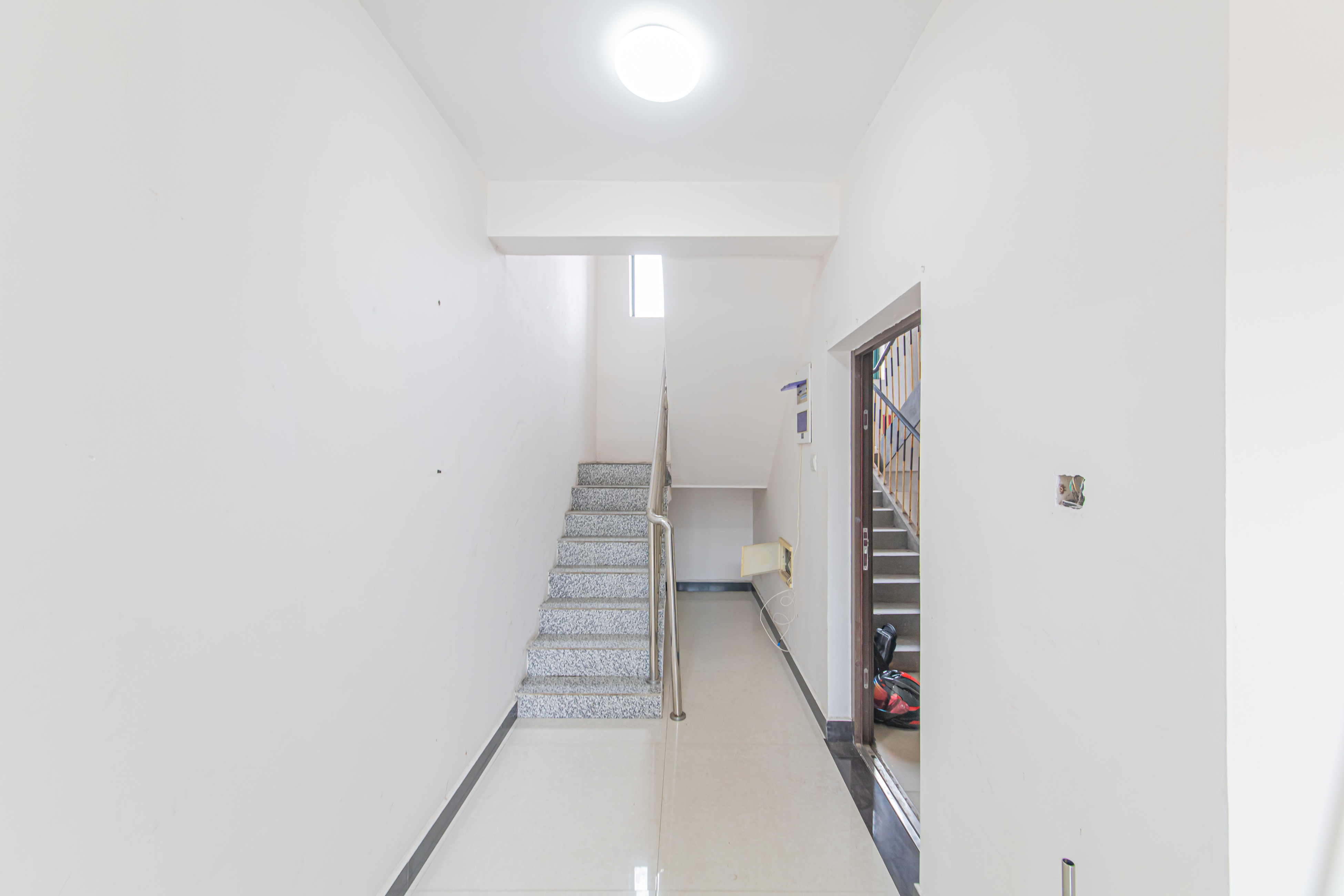 银桂苑 7室2厅3卫 222.5万 银桂苑 7室2厅3卫 222.5万其他