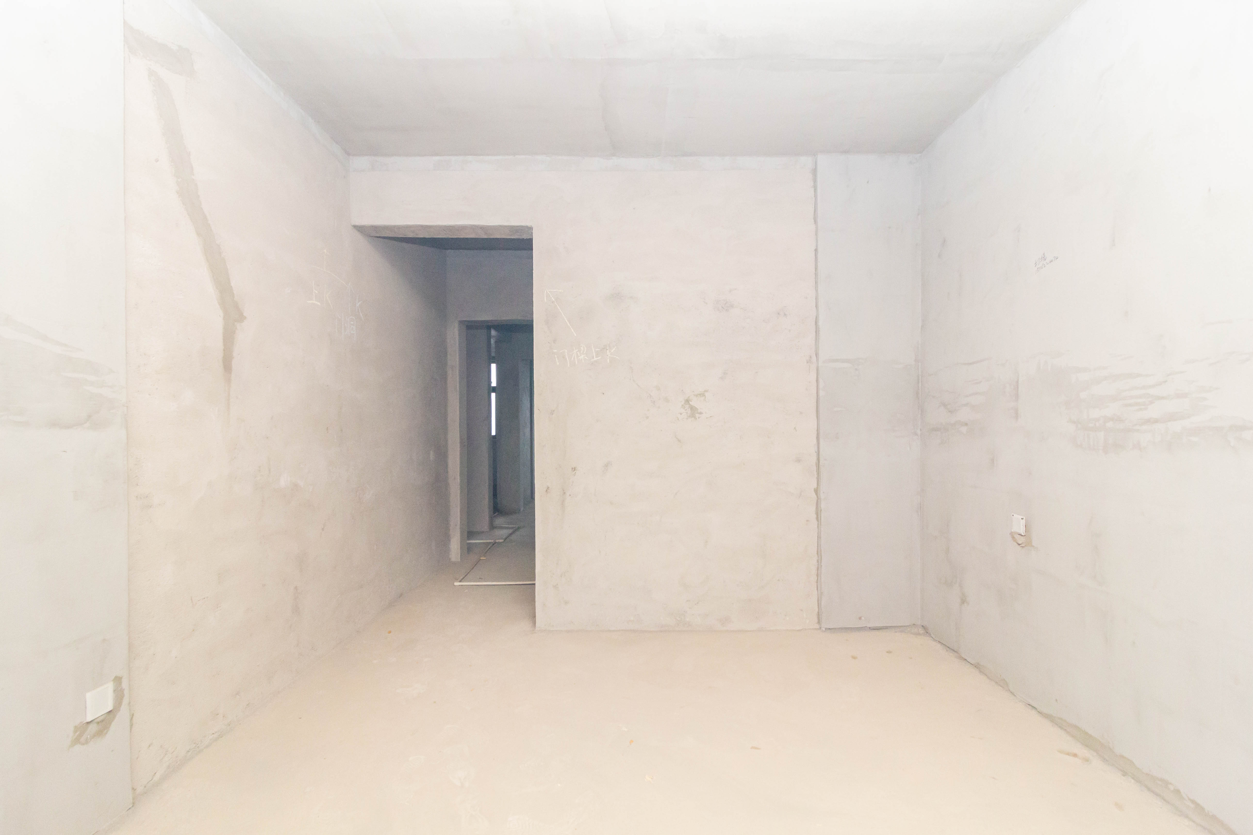 金广星苑  3室2厅2卫    49.8万 金广星苑  3室2厅2卫    49.8万卧室