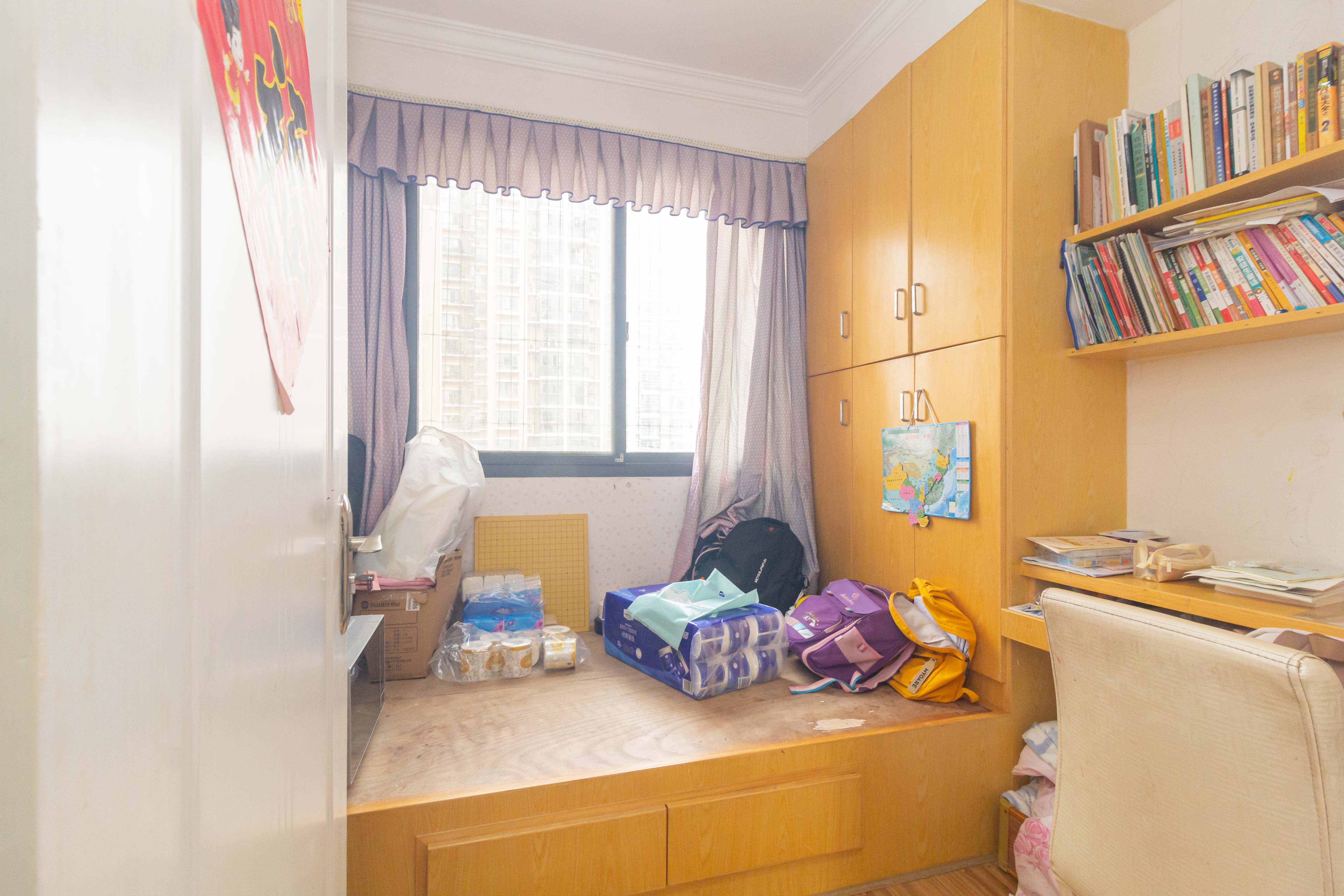 中国铁建国际城一期 3室2厅1卫 49.8万 中国铁建国际城一期 3室2厅1卫 49.8万卧室