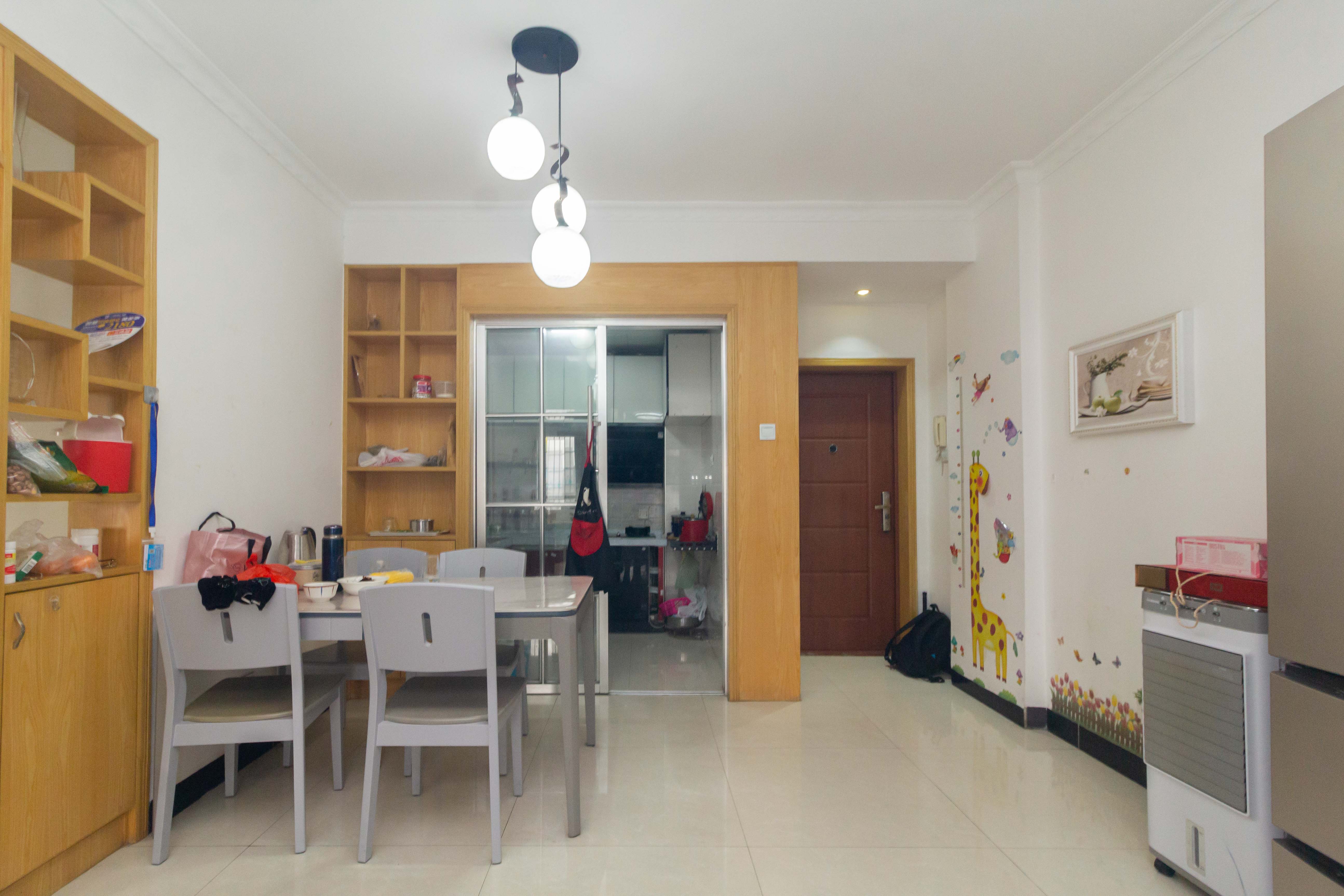 高林仕家 3室2厅1卫 53.8万 高林仕家 3室2厅1卫 53.8万客厅