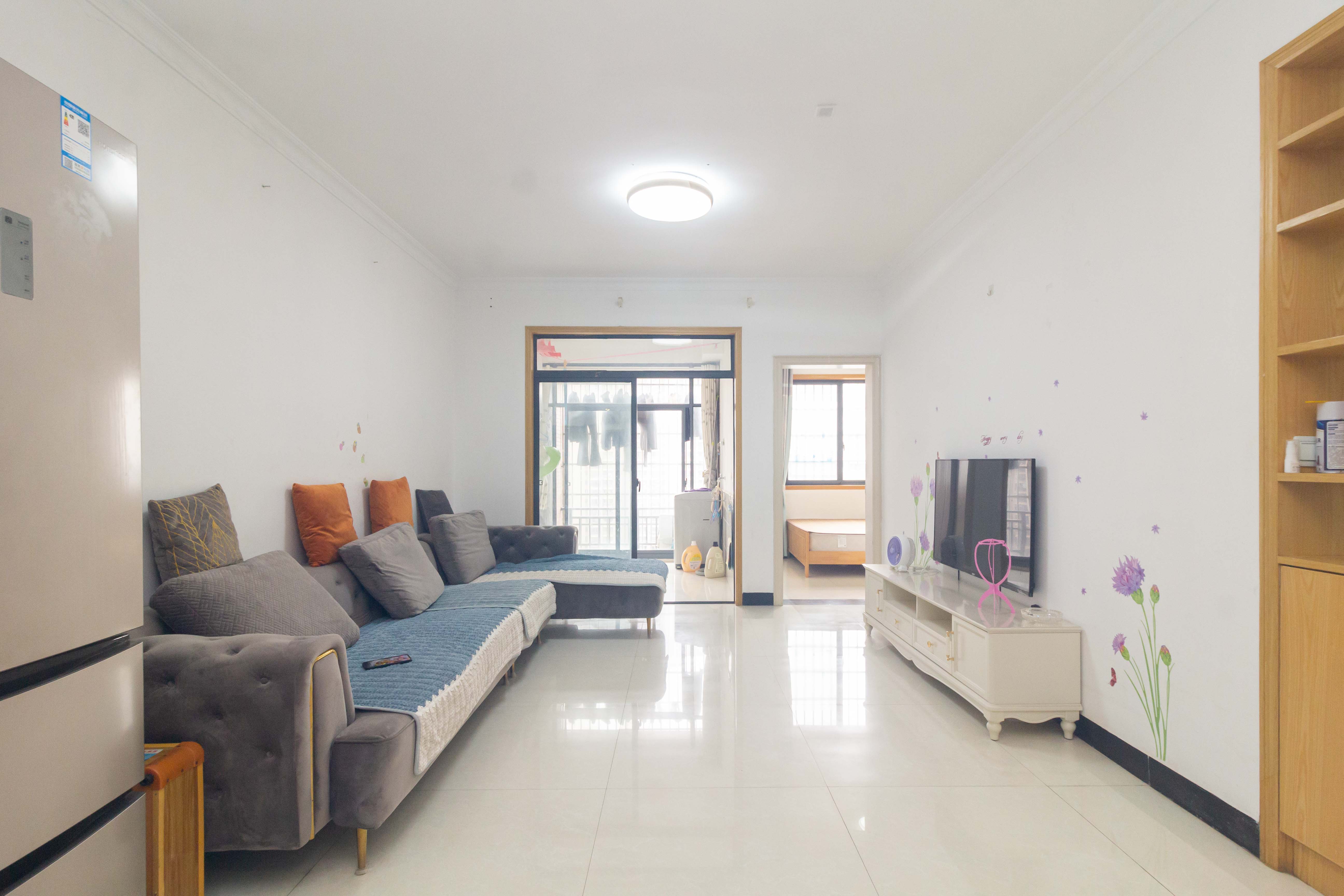 高林仕家  3室2厅1卫    53.8万客厅