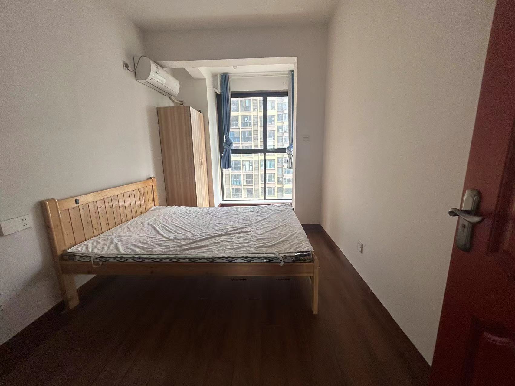 金轮翡翠名园 4室2厅2卫 108.0万 金轮翡翠名园 4室2厅2卫 108.0万室内图