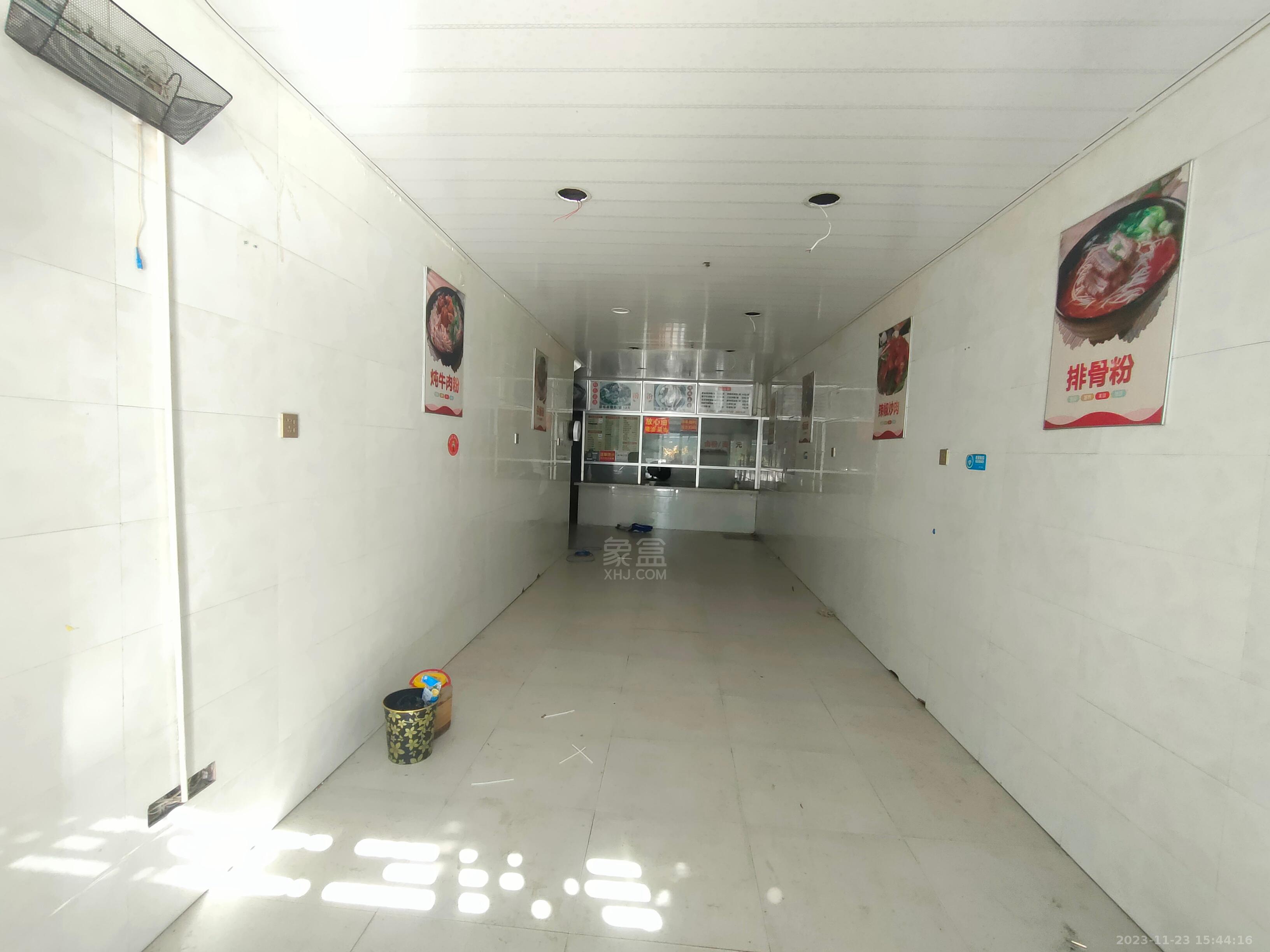 恒大华府 1室1厅1卫 120.0万 恒大华府 1室1厅1卫 120.0万室内图