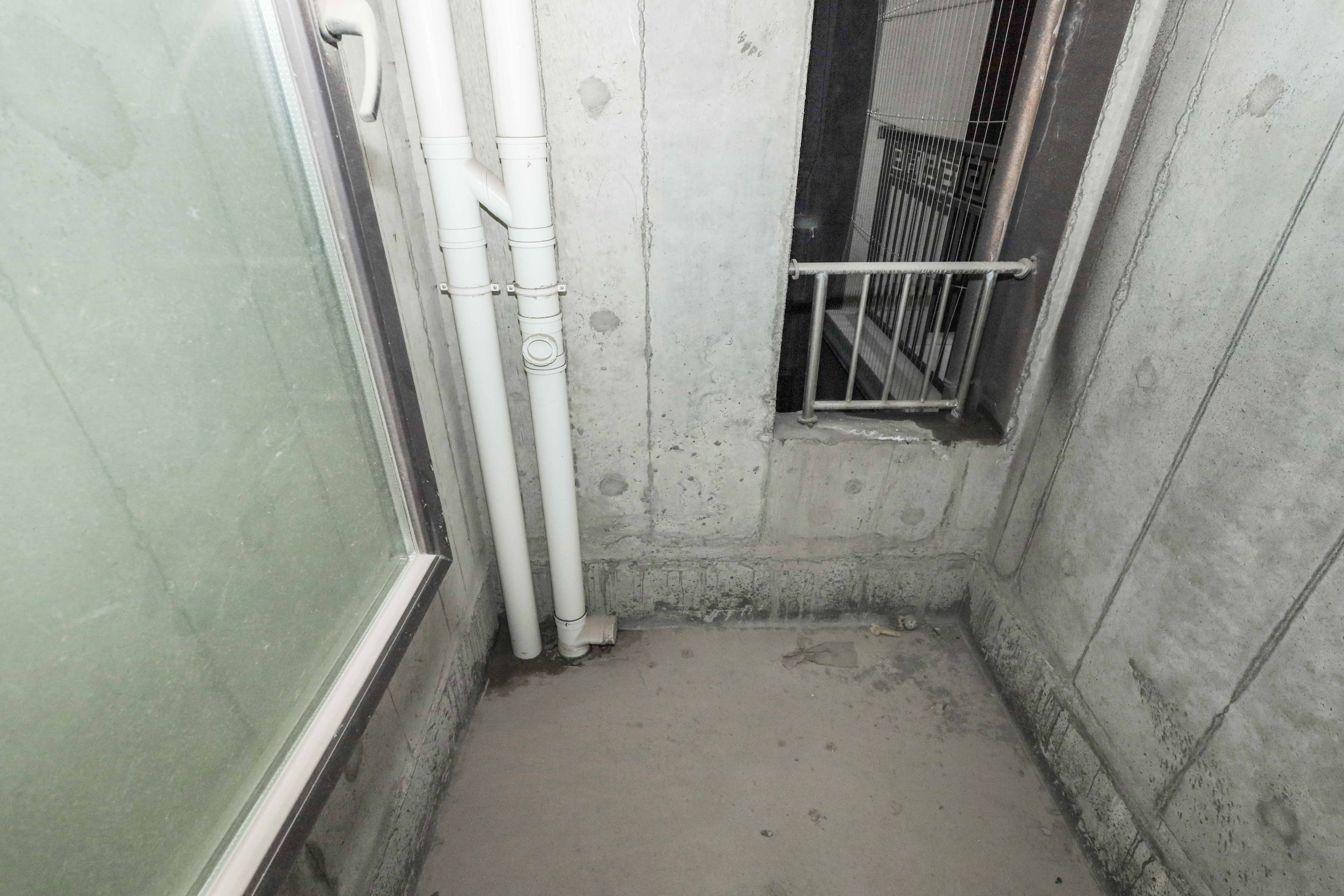 建发央著  4室2厅3卫   307.00万其他