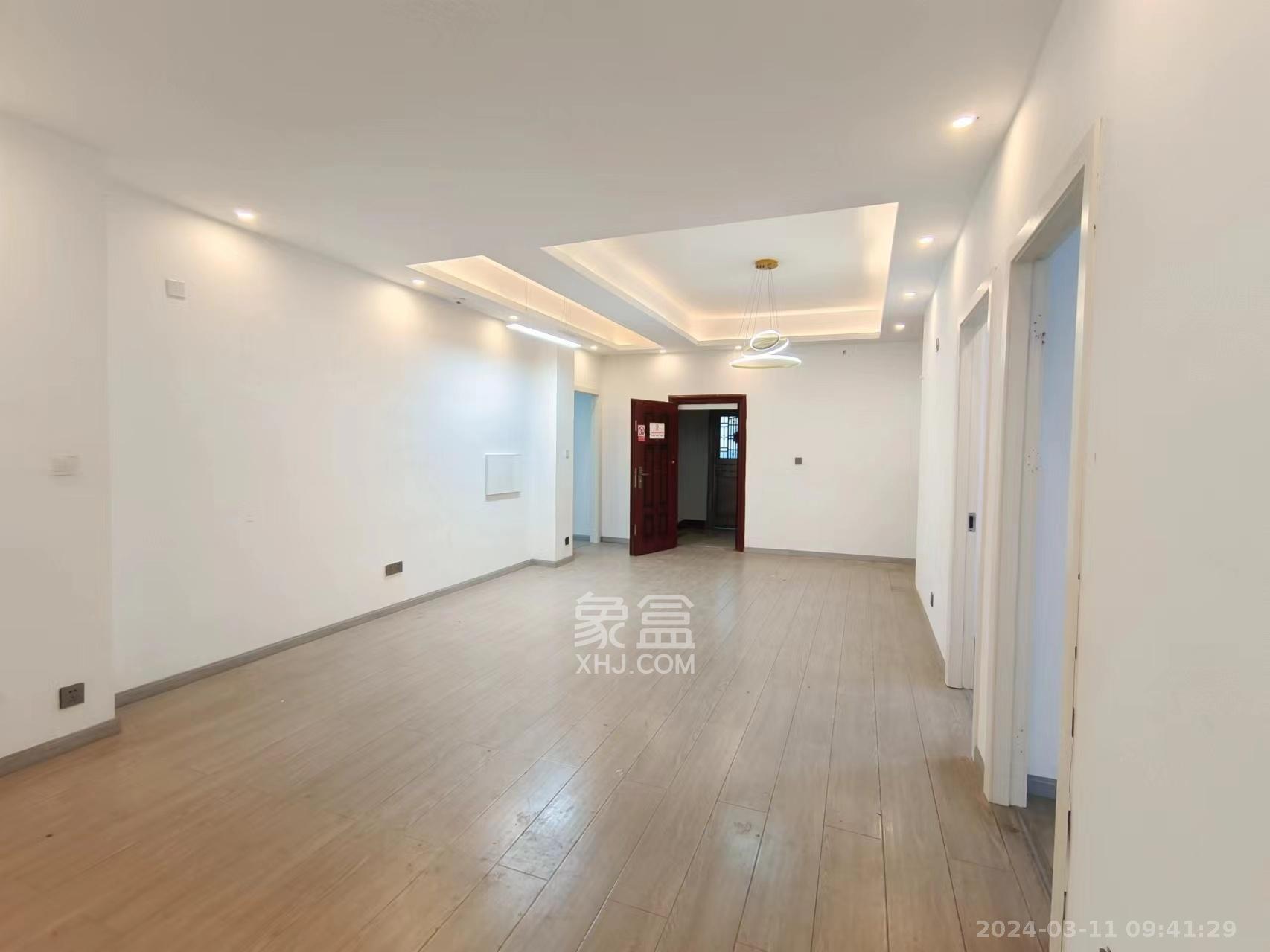 联丰小区  6室2厅1卫   4800.00元/月室内图