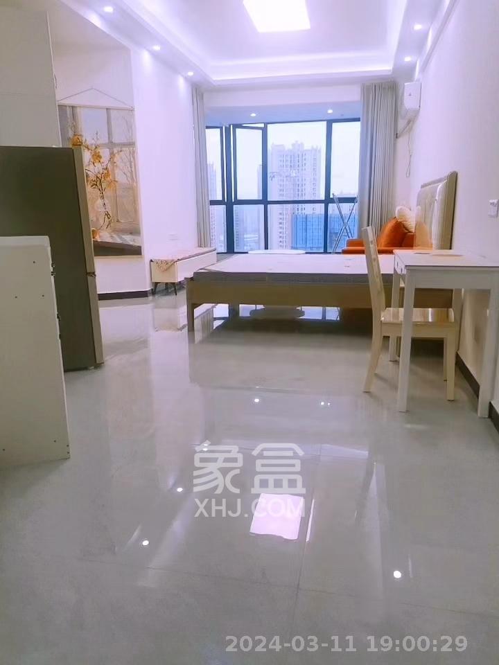 润和滨江府  1室1厅1卫   1400.00元/月室内图1