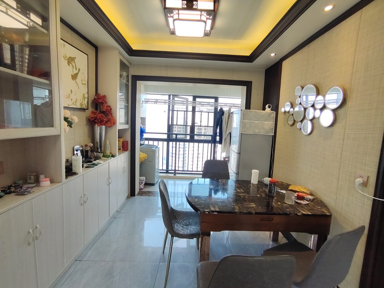 东部美的城 4室2厅1卫 92.0万 东部美的城 4室2厅1卫 92.0万室内图