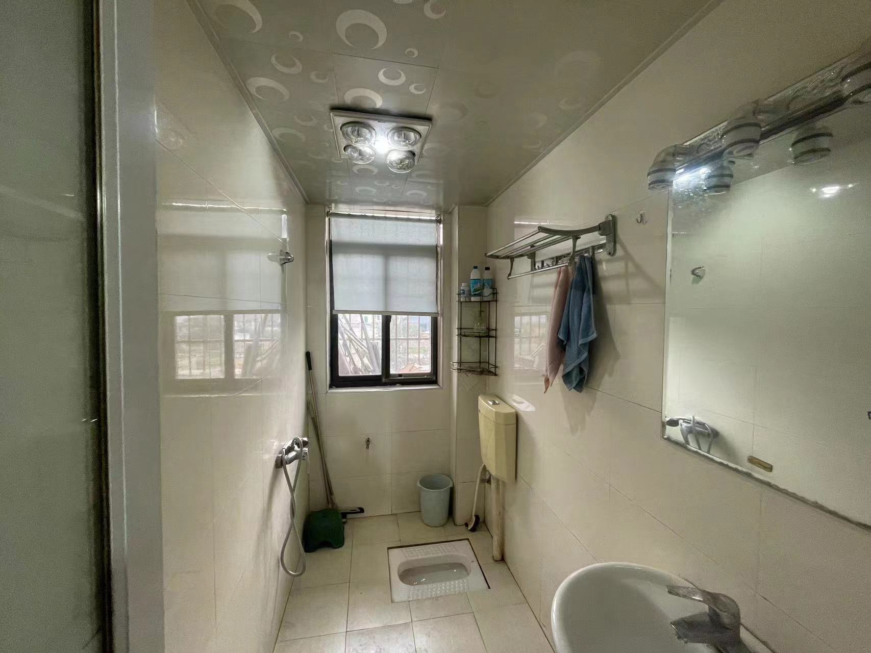 湘湾A区  1室1厅1卫    19.8万 湘湾A区  1室1厅1卫    19.8万室内图