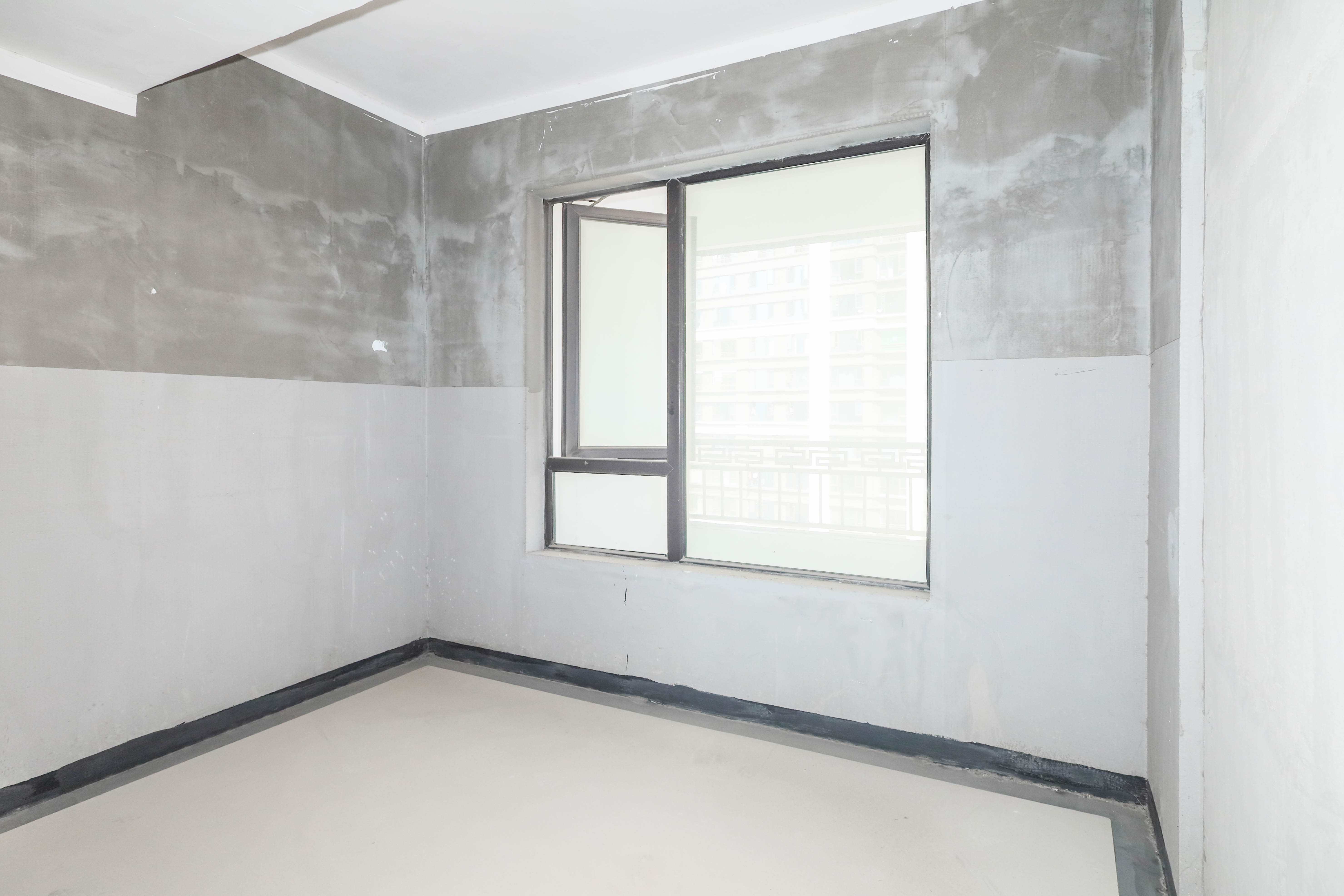 建发央著  4室2厅2卫   202.00万卧室