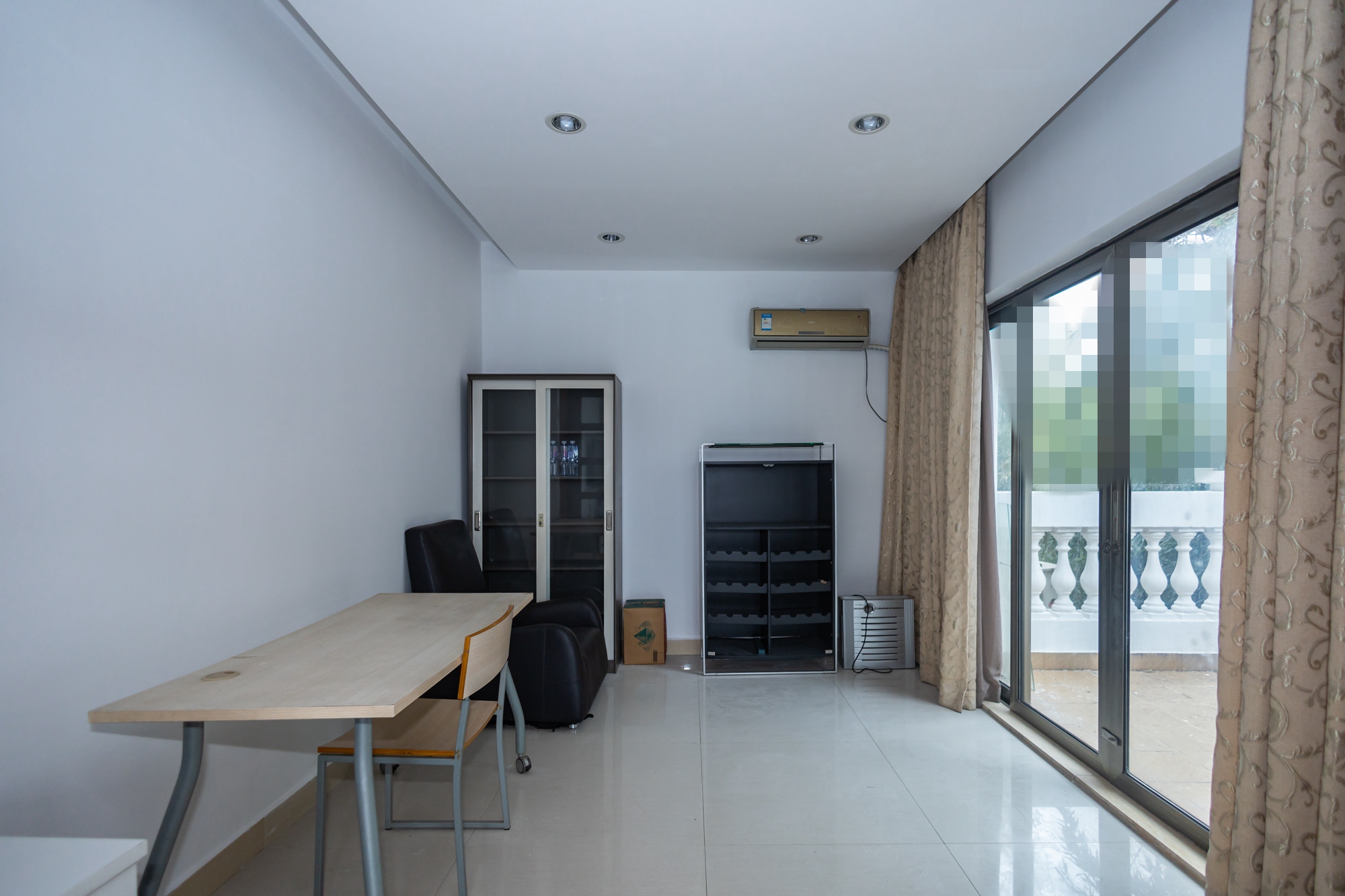 碧桂园威尼斯城  7室3厅7卫    968.98万 碧桂园威尼斯城  7室3厅7卫    968.98万卧室