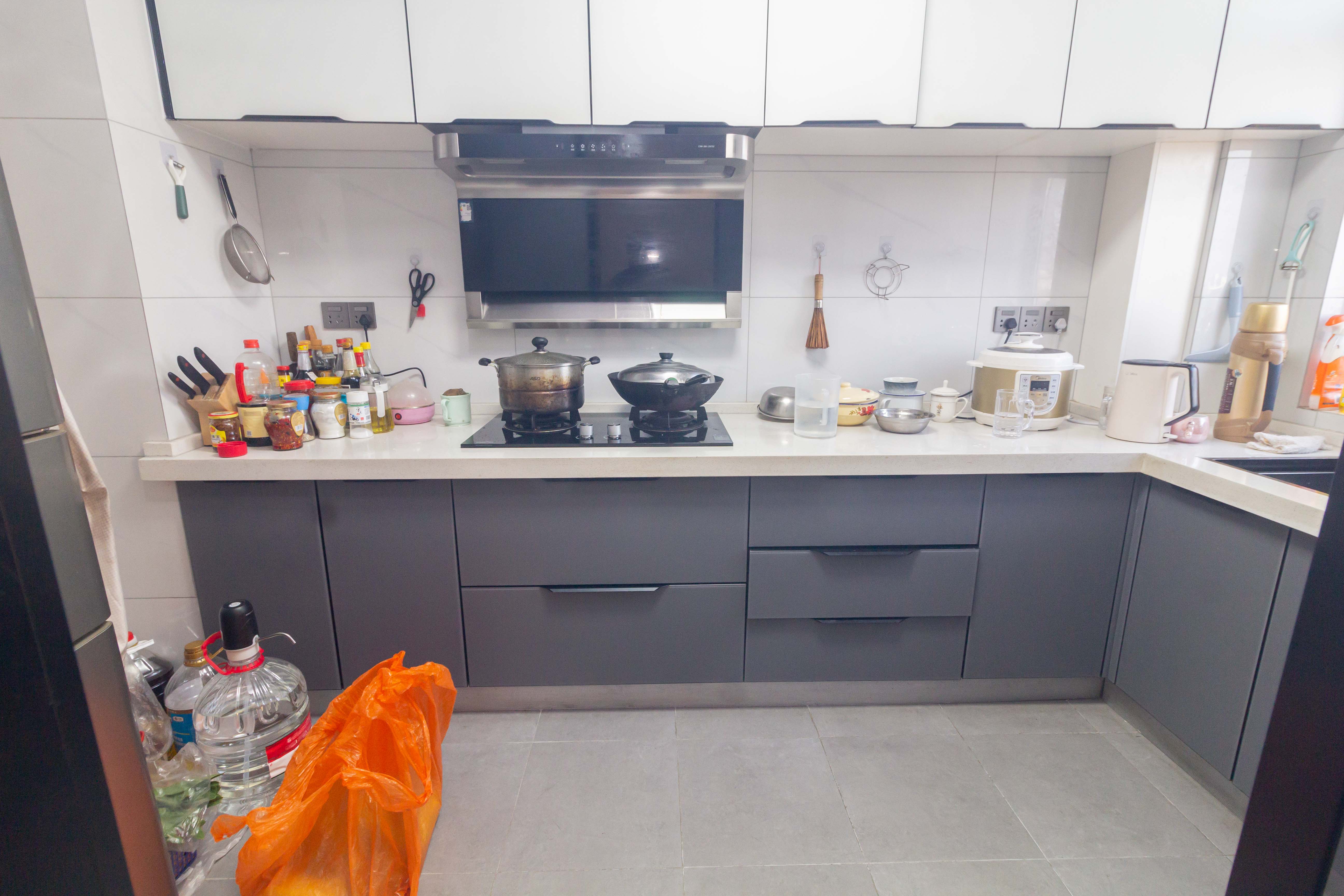 福天星中心（福天星雅苑）  4室2厅2卫    109.8万厨房