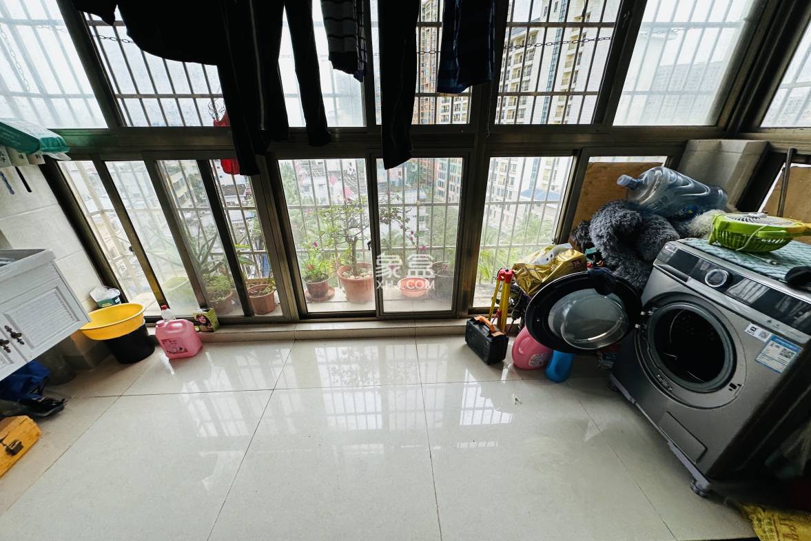 碧水名城  2室2厅1卫    125.0万 碧水名城  2室2厅1卫    125.0万阳台