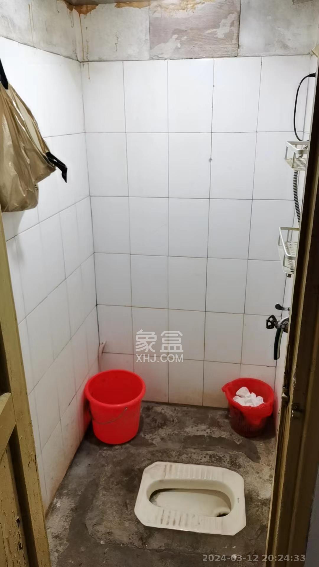 潇湘电影制片厂  2室1厅1卫   1400.00元/月室内图1